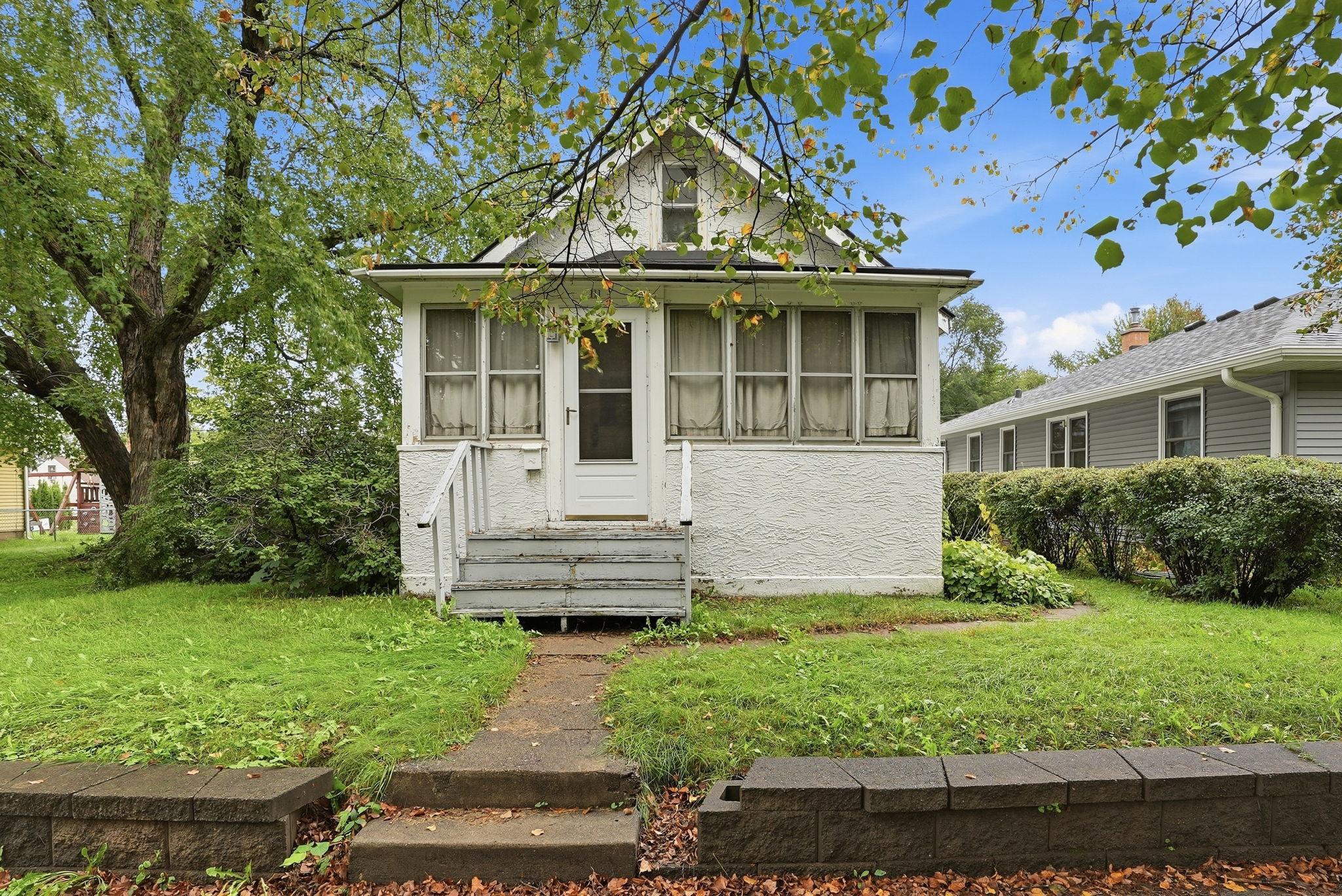 View of Residential at 111 14th Avenue, South Saint Paul MN 55075, South Saint Paul (2 of 12) - Mike Wilen | Minnesota Team Real Estate