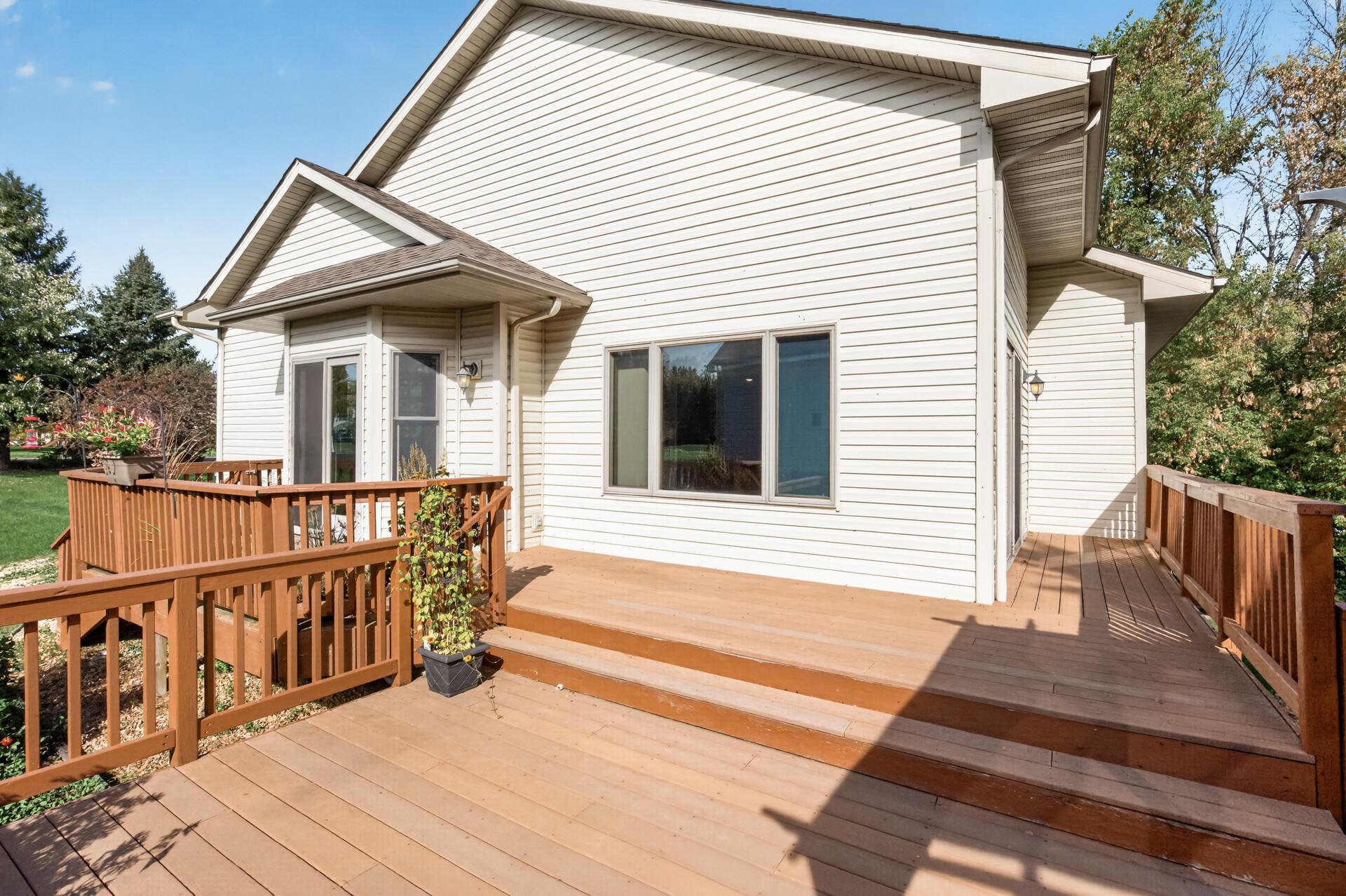 View of Residential at 28319 Lakeside Lane, Lindstrom MN 55045, Lindstrom (41 of 53) - Mike Wilen | Minnesota Team Real Estate