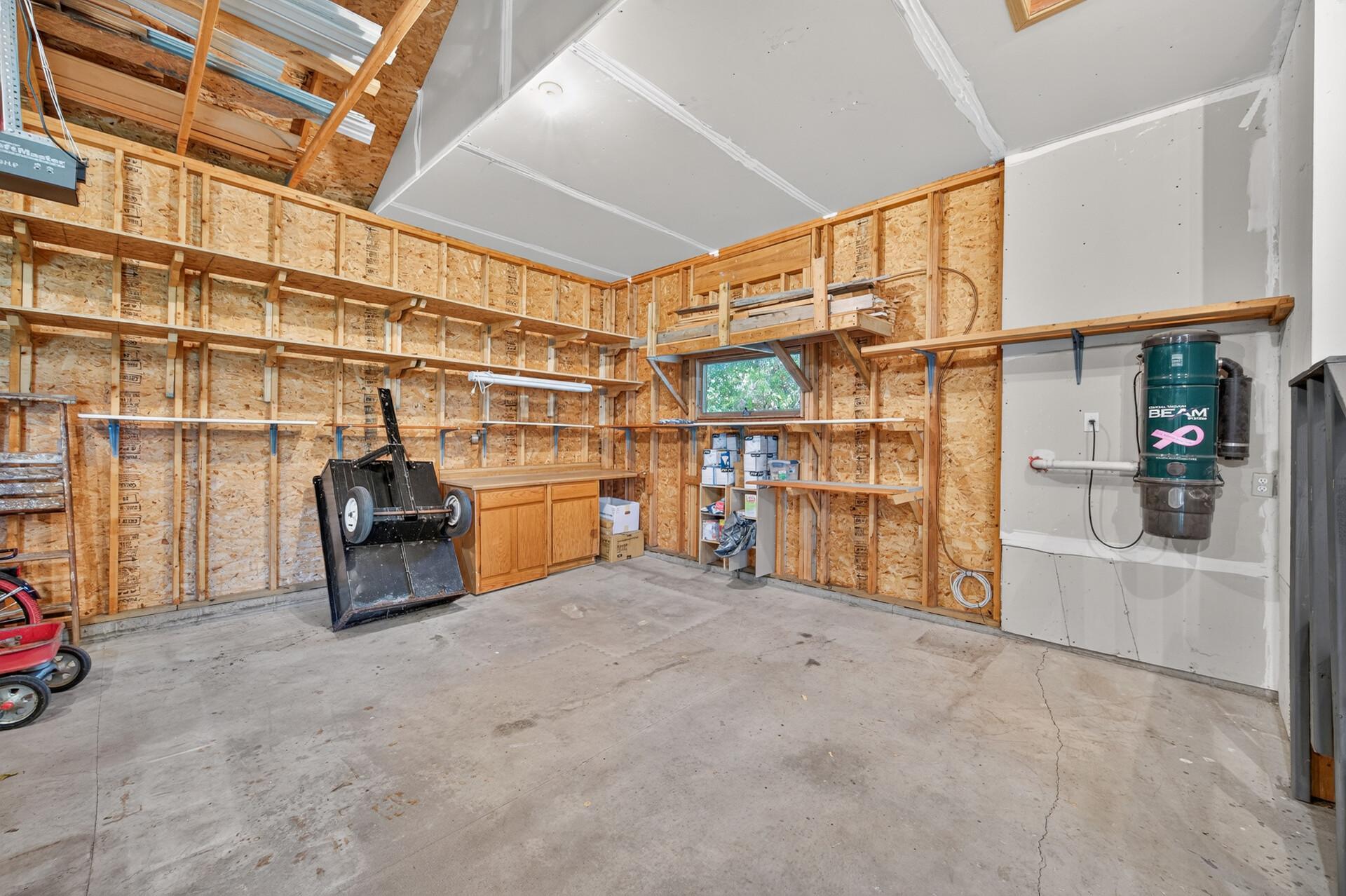 View of Residential at 28319 Lakeside Lane, Lindstrom MN 55045, Lindstrom (38 of 53) - Mike Wilen | Minnesota Team Real Estate
