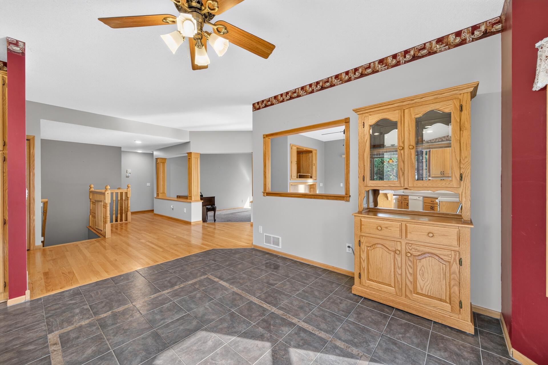 View of Residential at 28319 Lakeside Lane, Lindstrom MN 55045, Lindstrom (9 of 53) - Mike Wilen | Minnesota Team Real Estate