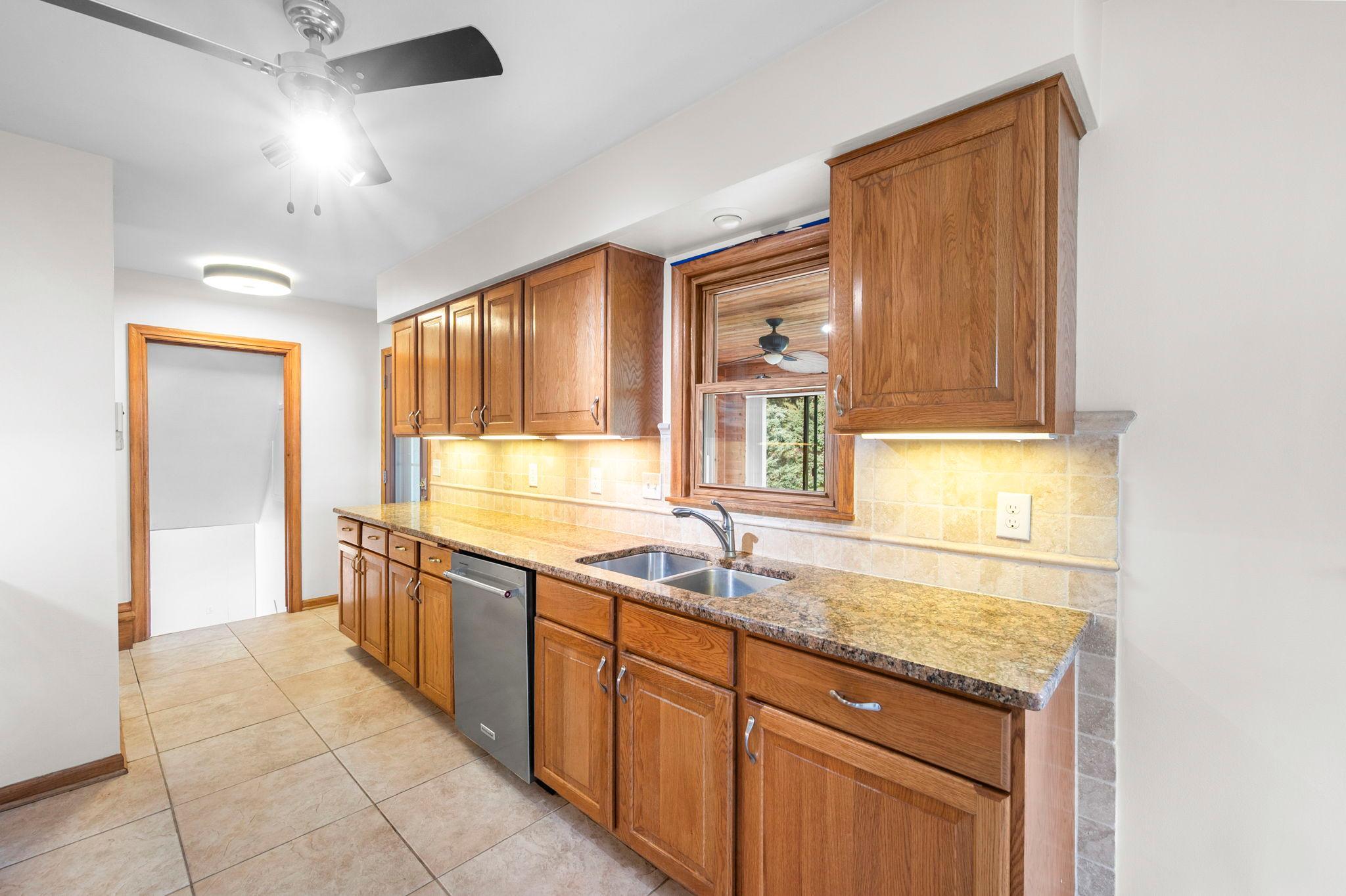 View of Residential at 13404 Windyhill Road, Minnetonka MN 55305, Minnetonka (14 of 47) - Mike Wilen | Minnesota Team Real Estate