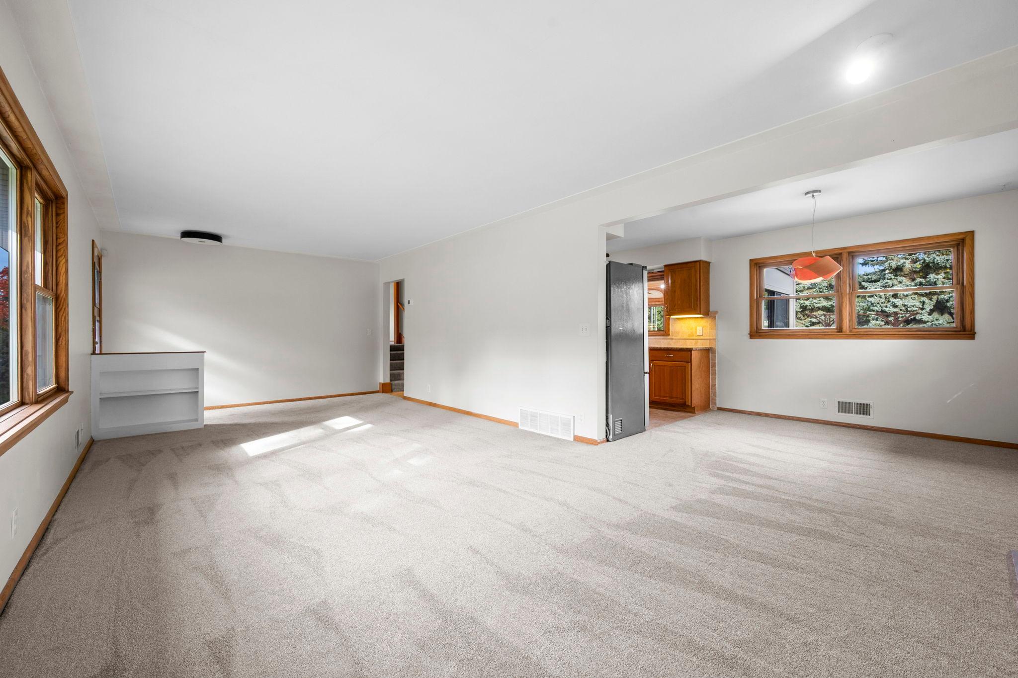 View of Residential at 13404 Windyhill Road, Minnetonka MN 55305, Minnetonka (7 of 47) - Mike Wilen | Minnesota Team Real Estate