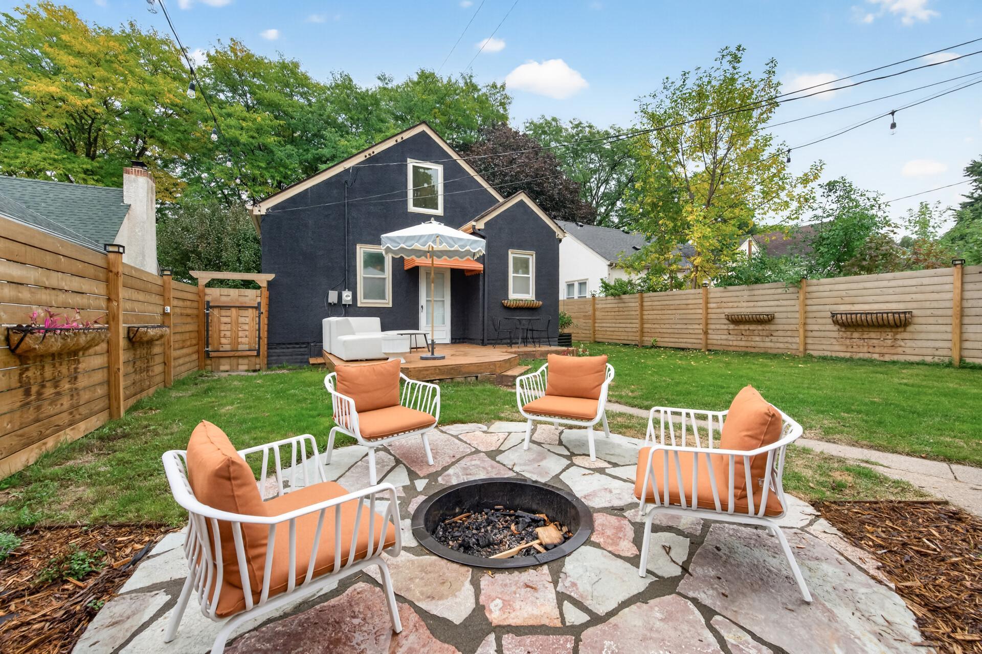 View of Residential at 3042 Arthur Street, Minneapolis MN 55418, Minneapolis (28 of 29) - Mike Wilen | Minnesota Team Real Estate