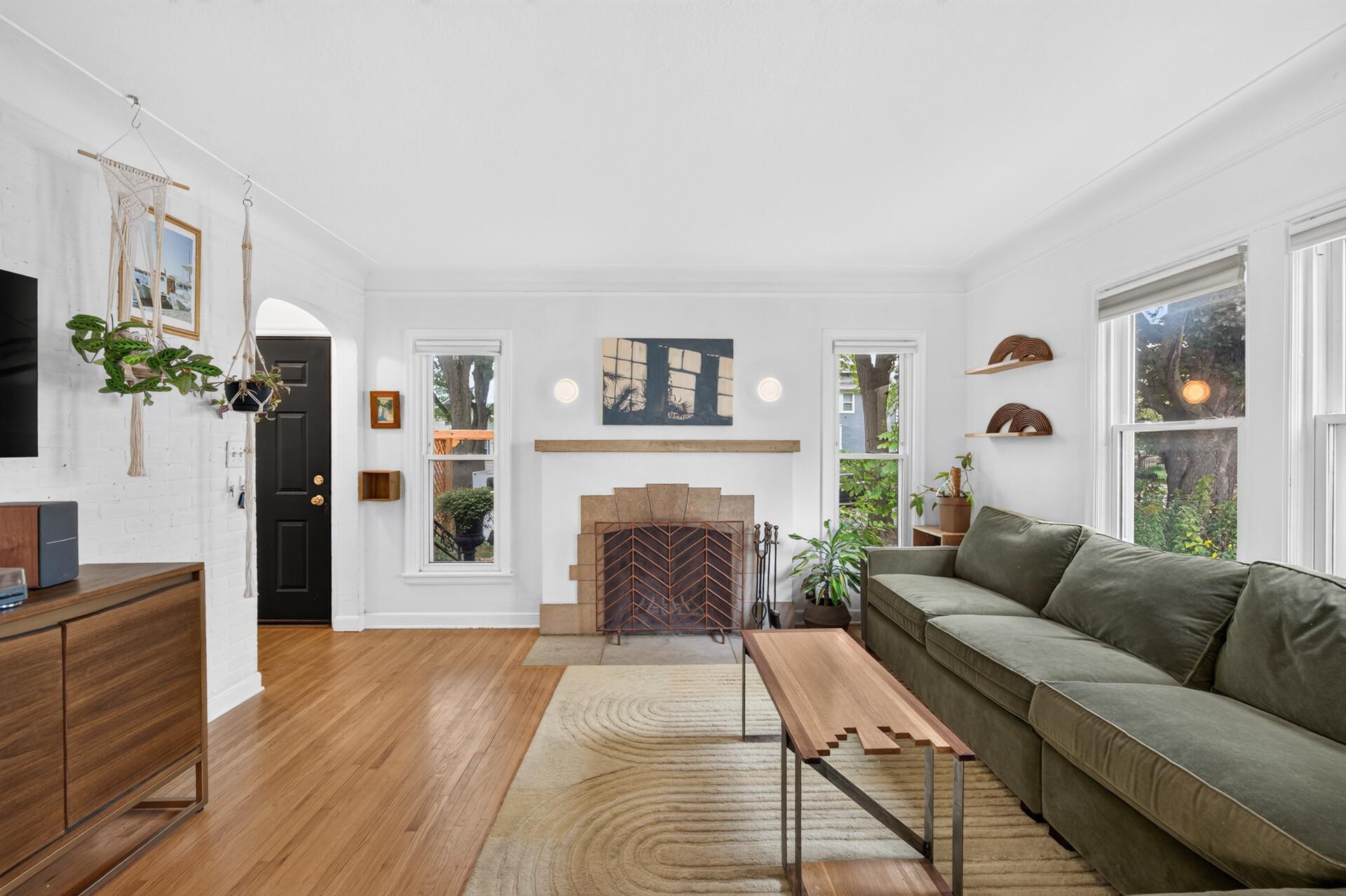 View of Residential at 3042 Arthur Street, Minneapolis MN 55418, Minneapolis (7 of 29) - Mike Wilen | Minnesota Team Real Estate
