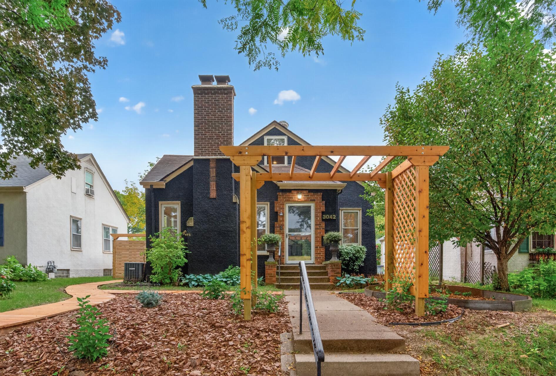 View of Residential at 3042 Arthur Street, Minneapolis MN 55418, Minneapolis (2 of 29) - Mike Wilen | Minnesota Team Real Estate