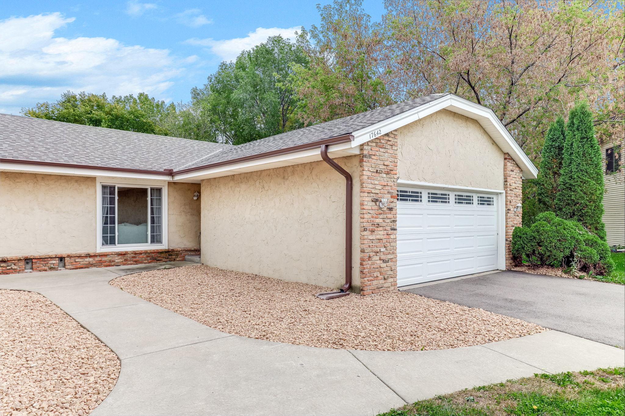 View of Residential Income at 17640 Ionia Court, Lakeville MN 55044, Lakeville (4 of 70) - Mike Wilen | Minnesota Team Real Estate