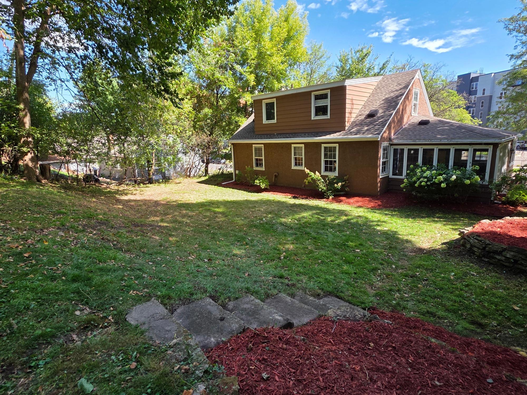 View of Residential at 909 Old Lexington Avenue, Saint Paul MN 55116, Saint Paul (7 of 41) - Mike Wilen | Minnesota Team Real Estate
