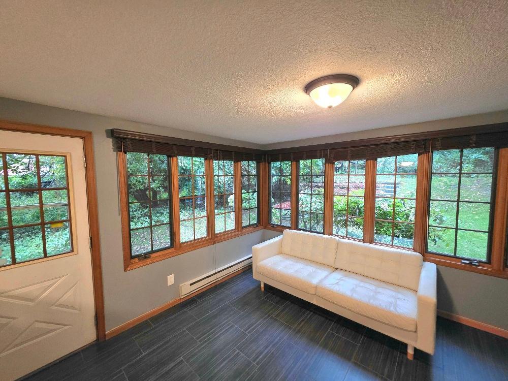 View of Residential at 909 Old Lexington Avenue, Saint Paul MN 55116, Saint Paul (28 of 41) - Mike Wilen | Minnesota Team Real Estate