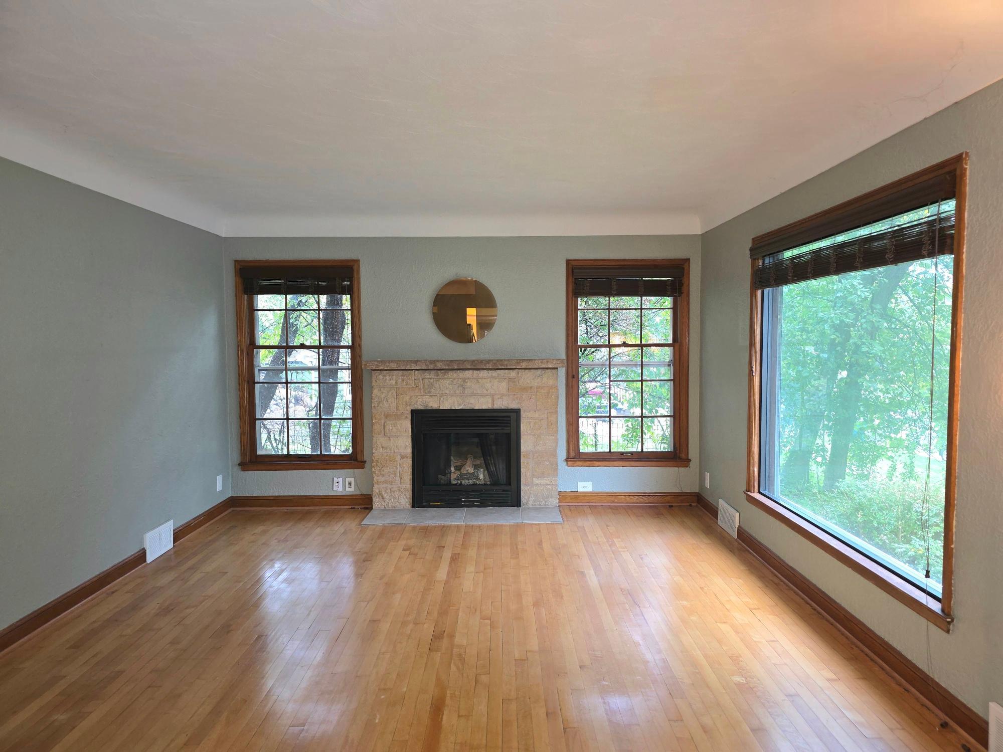 View of Residential at 909 Old Lexington Avenue, Saint Paul MN 55116, Saint Paul (11 of 41) - Mike Wilen | Minnesota Team Real Estate