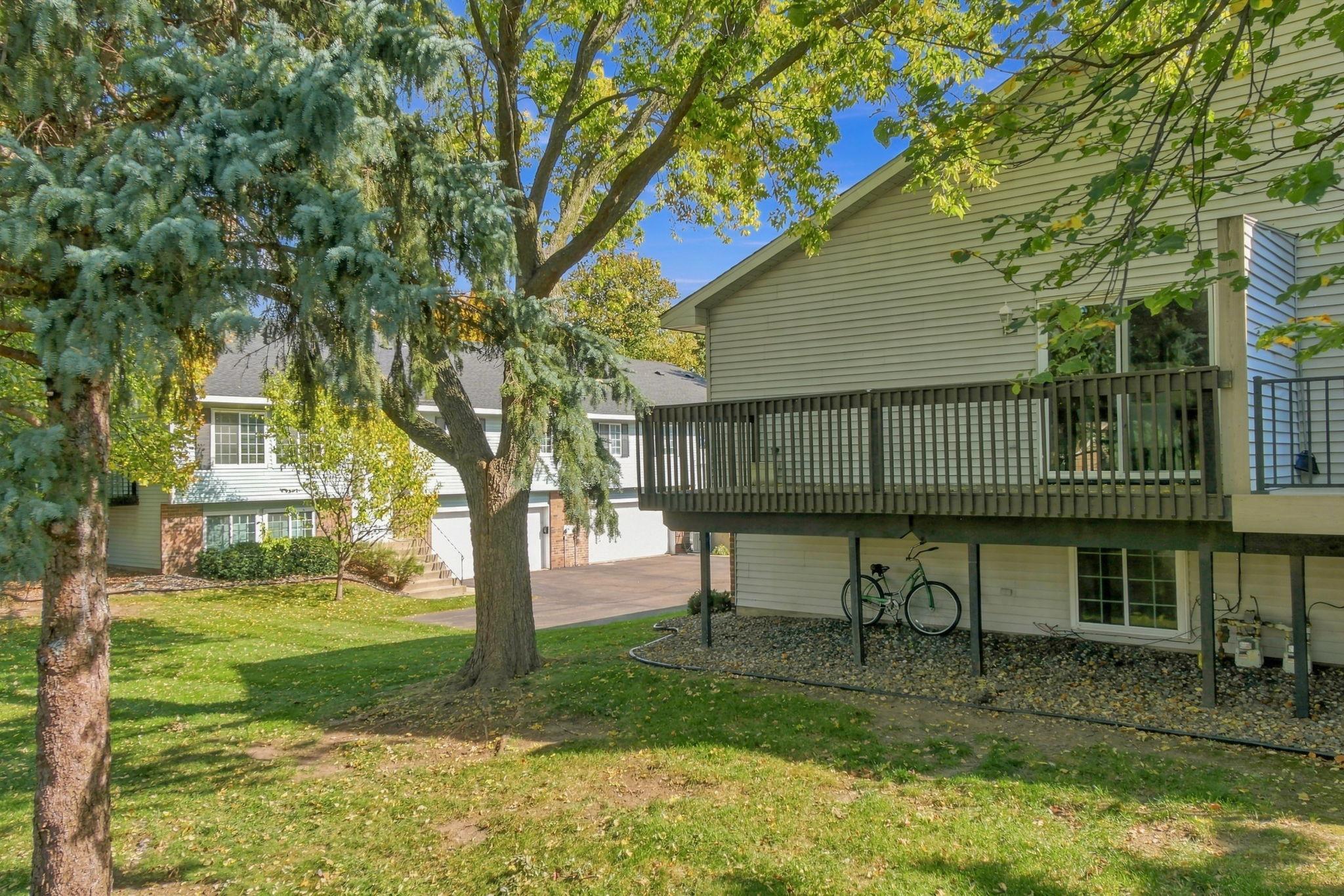 View of Residential at 7973 147th Street, Apple Valley MN 55124, Apple Valley (28 of 33) - Mike Wilen | Minnesota Team Real Estate