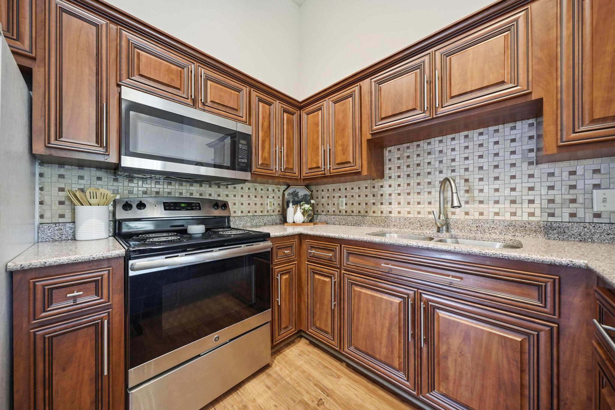 View of Residential at 7973 147th Street, Apple Valley MN 55124, Apple Valley (5 of 33) - Mike Wilen | Minnesota Team Real Estate