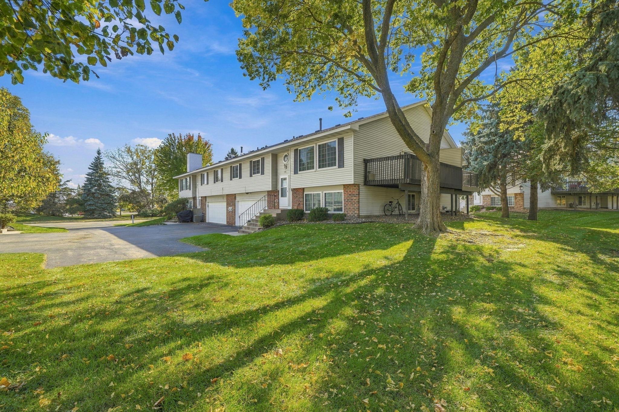 View of Residential at 7973 147th Street, Apple Valley MN 55124, Apple Valley (30 of 33) - Mike Wilen | Minnesota Team Real Estate