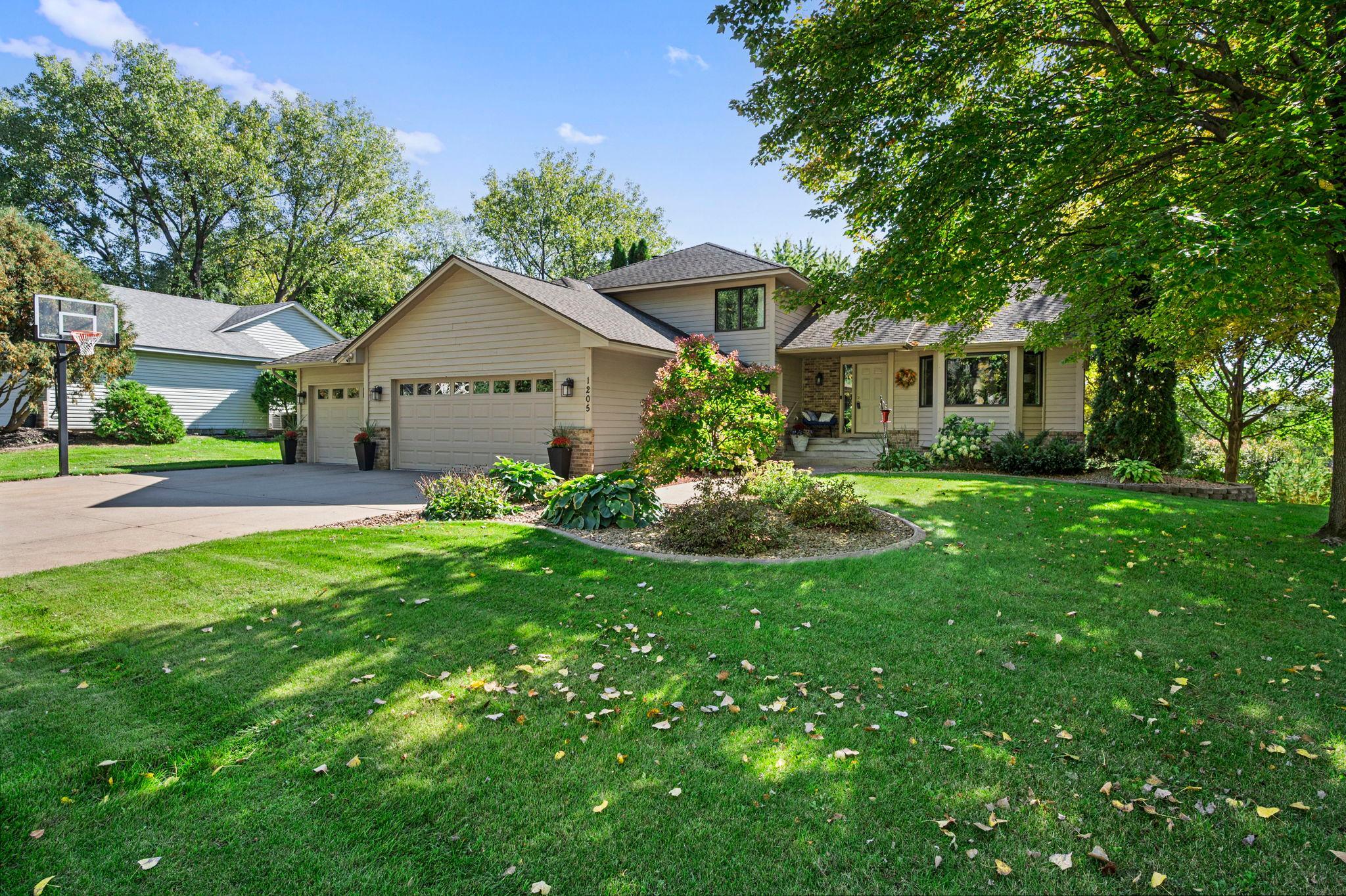 View of Single Family at 1205 Hilloway Circle, Burnsville - Mike Wilen | Minnesota Team Real Estate