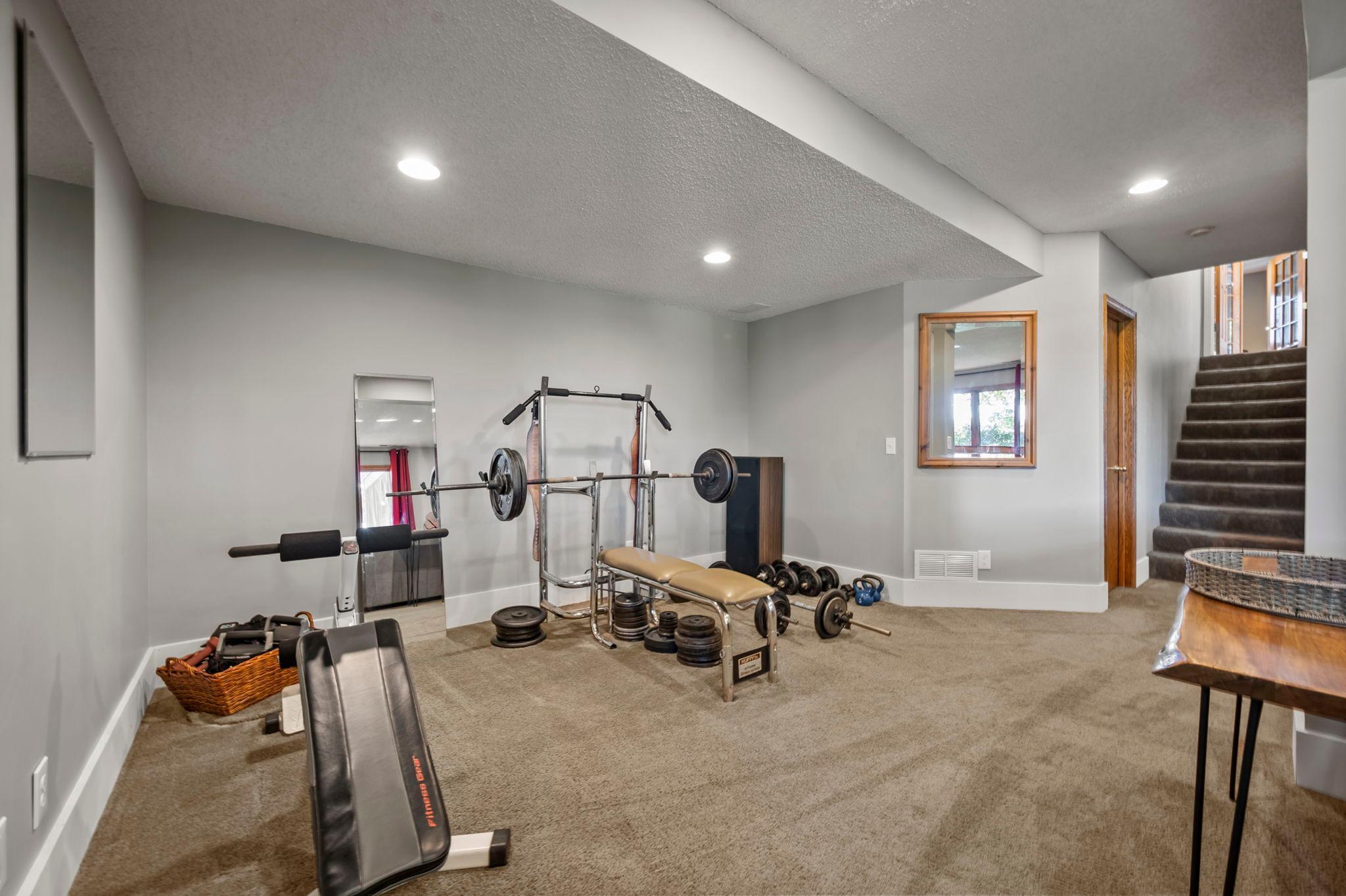 View of Residential at 1205 Hilloway Circle, Burnsville MN 55306, Burnsville (32 of 54) - Mike Wilen | Minnesota Team Real Estate