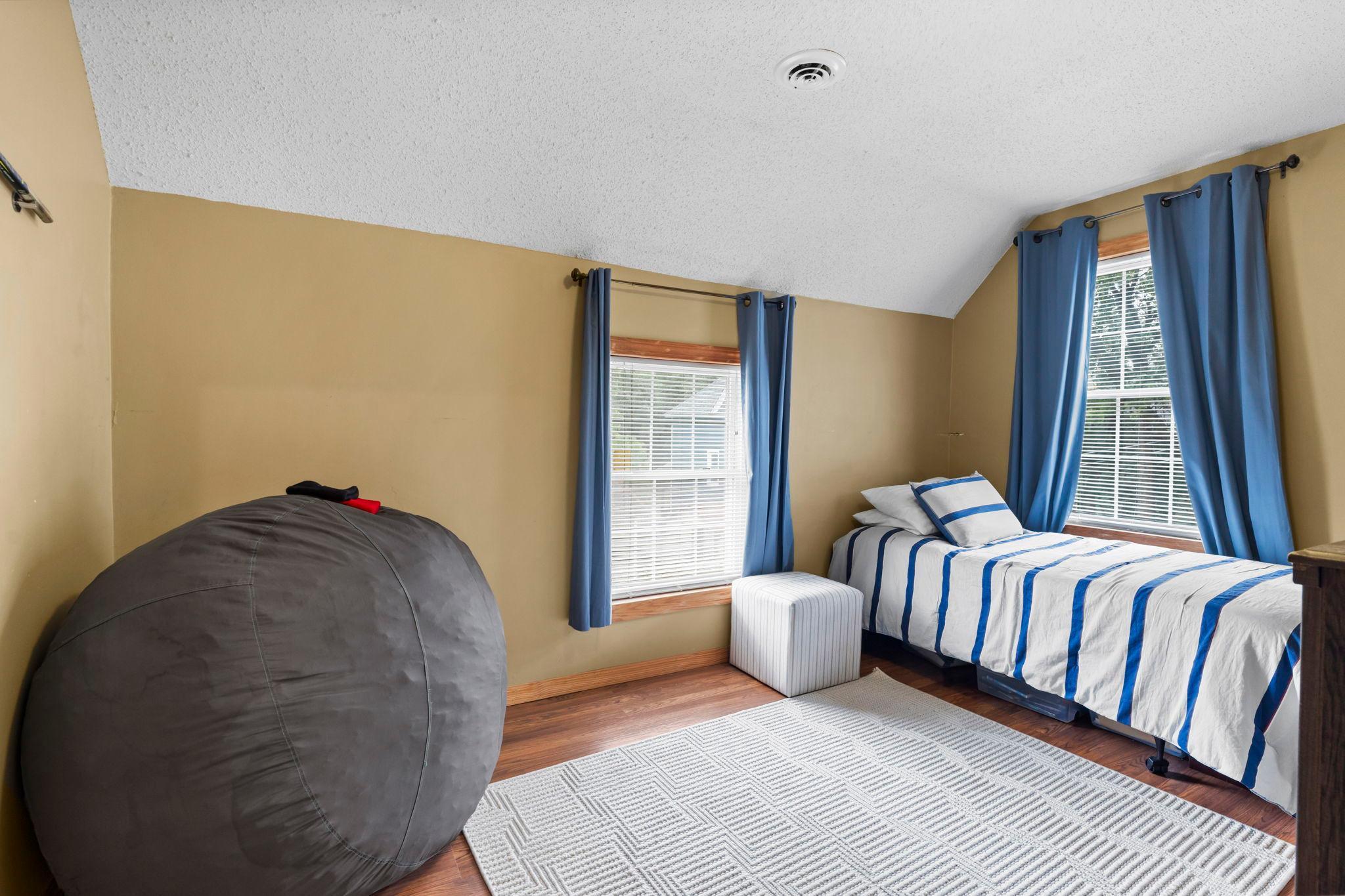 View of Residential at 909 Park Street, Saint Paul MN 55117, Saint Paul (21 of 32) - Mike Wilen | Minnesota Team Real Estate