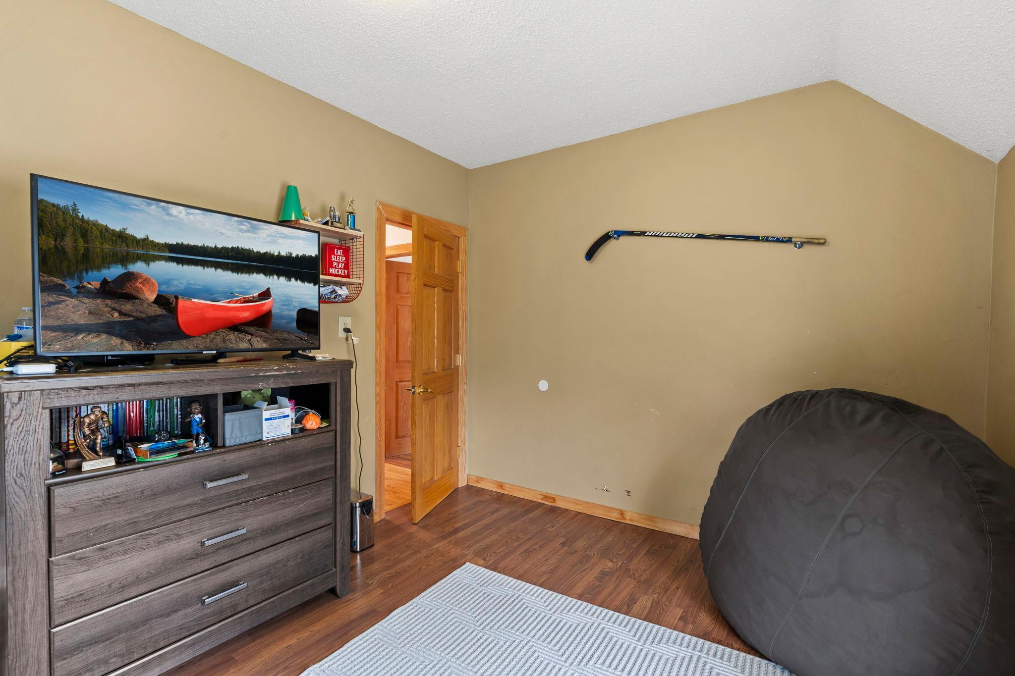 View of Residential at 909 Park Street, Saint Paul MN 55117, Saint Paul (22 of 32) - Mike Wilen | Minnesota Team Real Estate