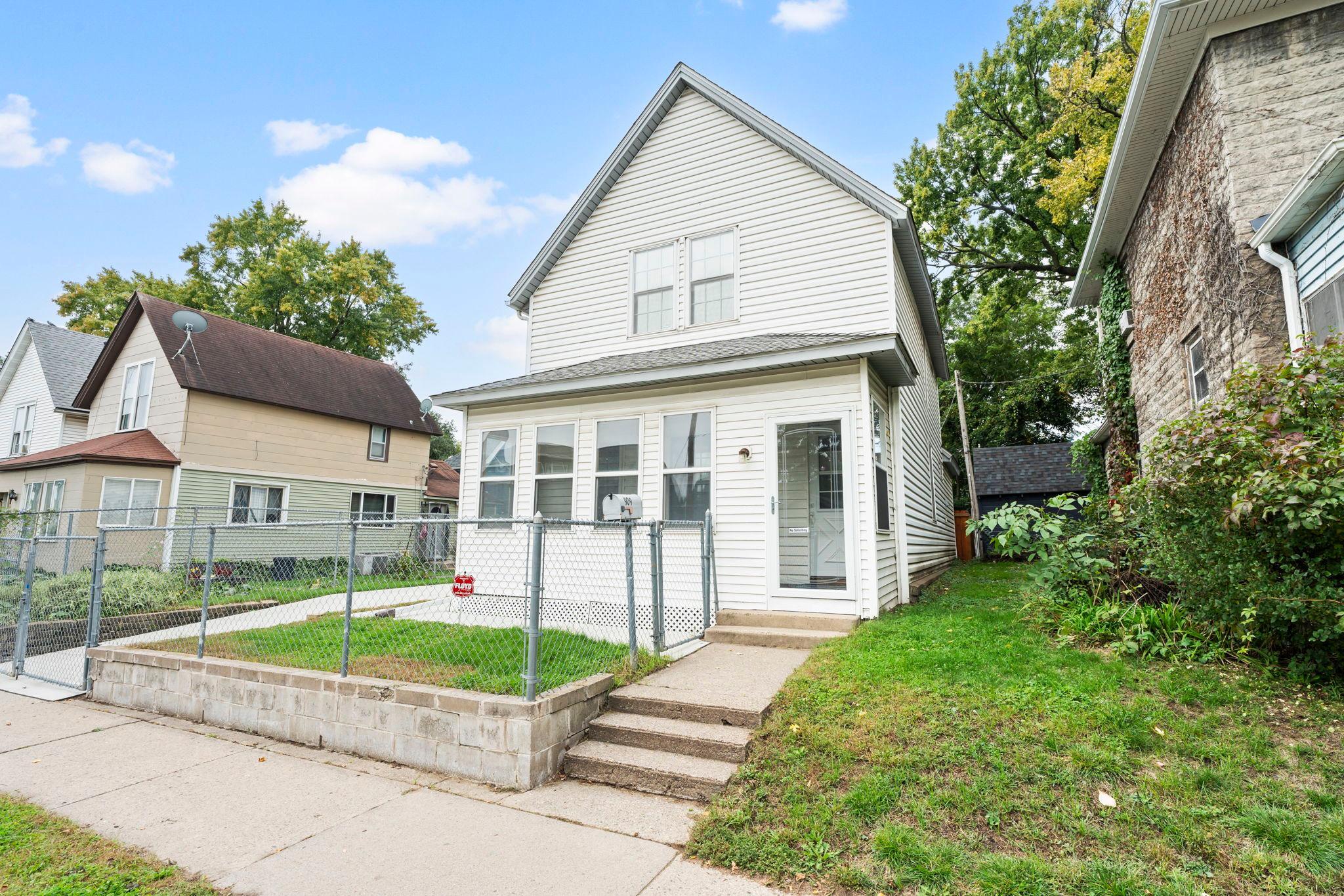 View of Residential at 909 Park Street, Saint Paul MN 55117, Saint Paul (27 of 32) - Mike Wilen | Minnesota Team Real Estate