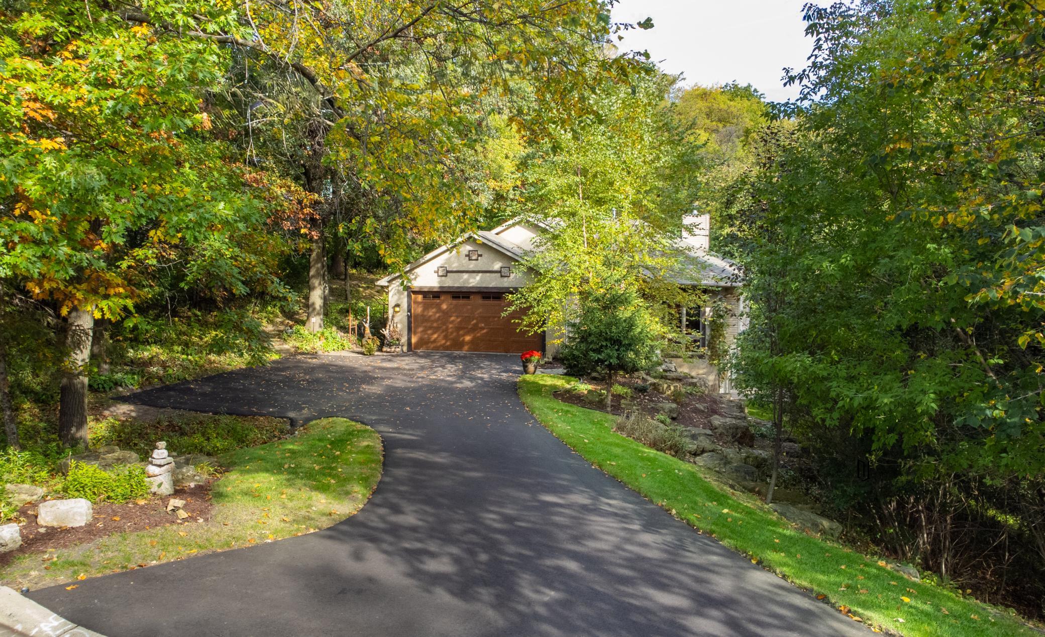 View of Single Family at 18420 Old Excelsior Boulevard, Minnetonka - Mike Wilen | Minnesota Team Real Estate