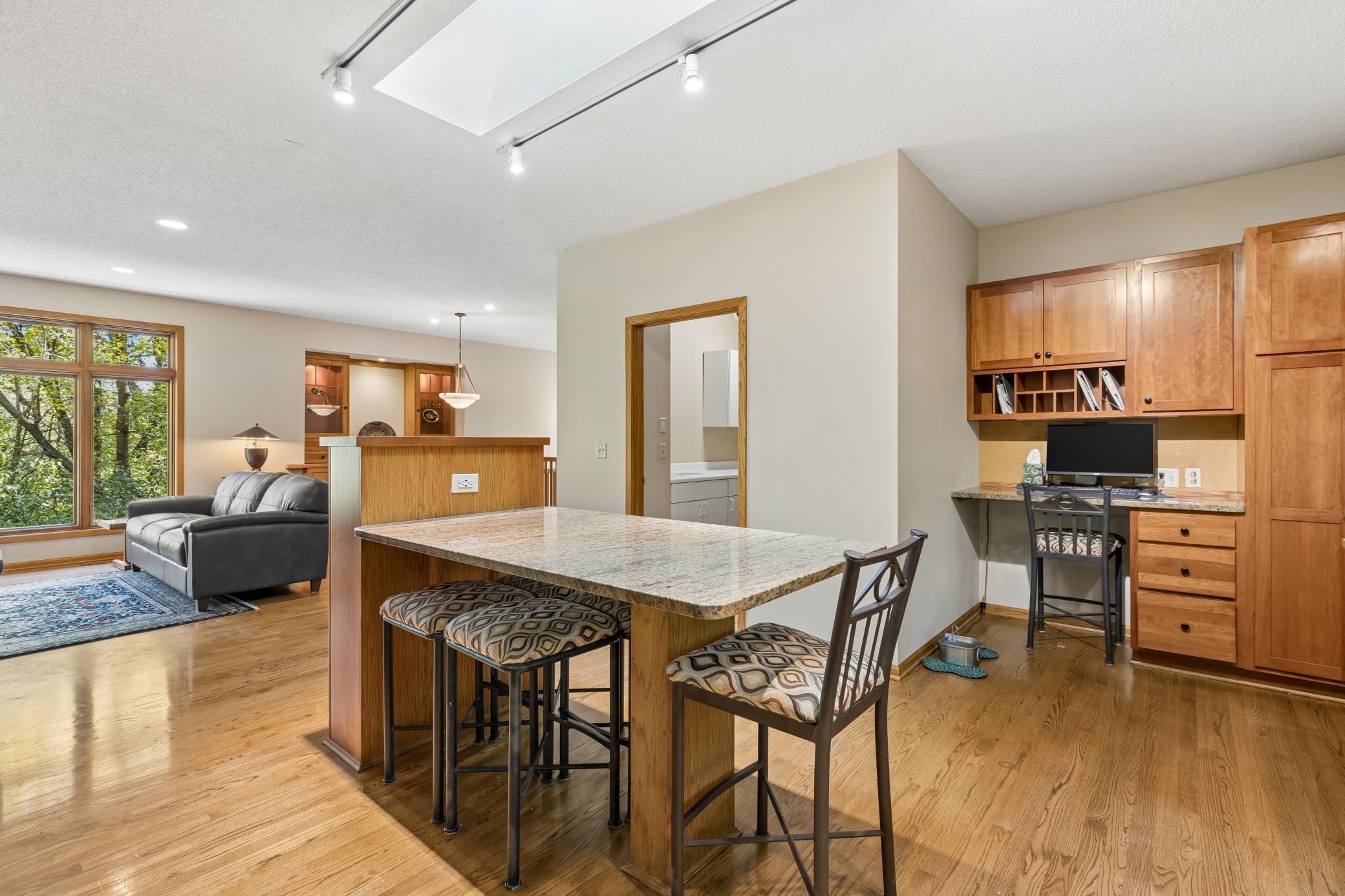 View of Residential at 18420 Old Excelsior Boulevard, Minnetonka MN 55345, Minnetonka (14 of 58) - Mike Wilen | Minnesota Team Real Estate