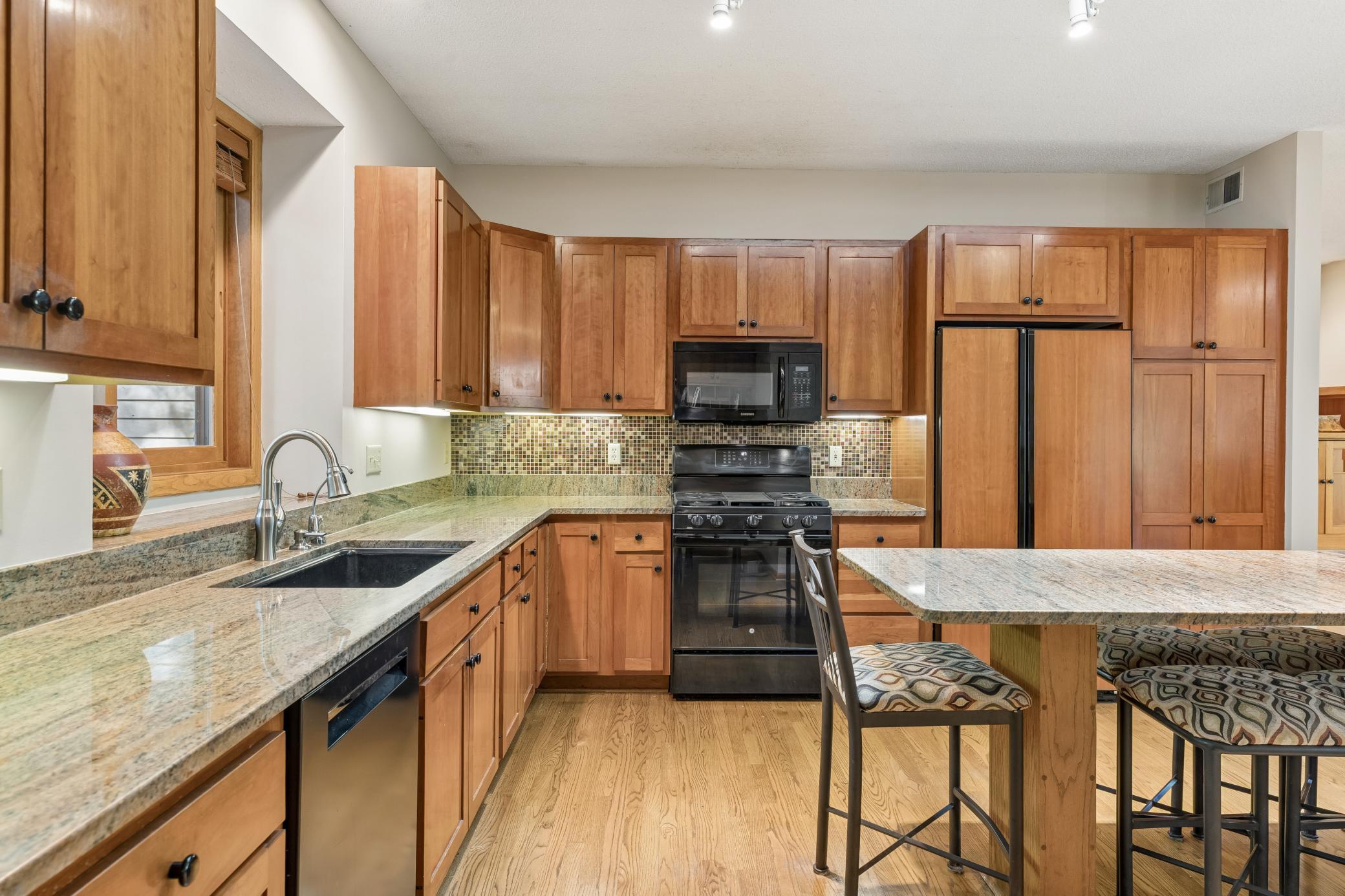 View of Residential at 18420 Old Excelsior Boulevard, Minnetonka MN 55345, Minnetonka (16 of 58) - Mike Wilen | Minnesota Team Real Estate