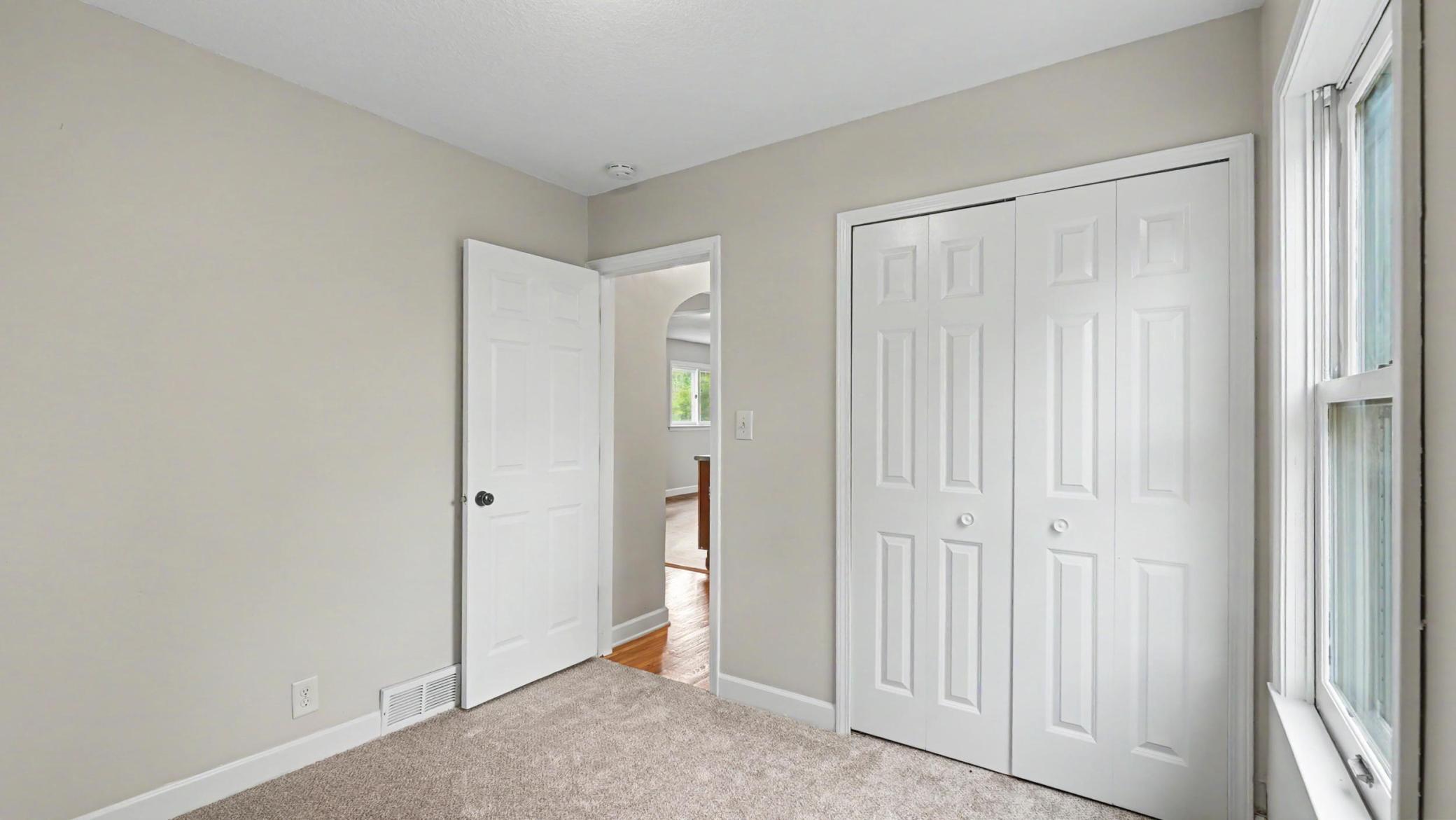 View of Residential at 6516 16th Avenue, Richfield MN 55423, Richfield (12 of 36) - Mike Wilen | Minnesota Team Real Estate