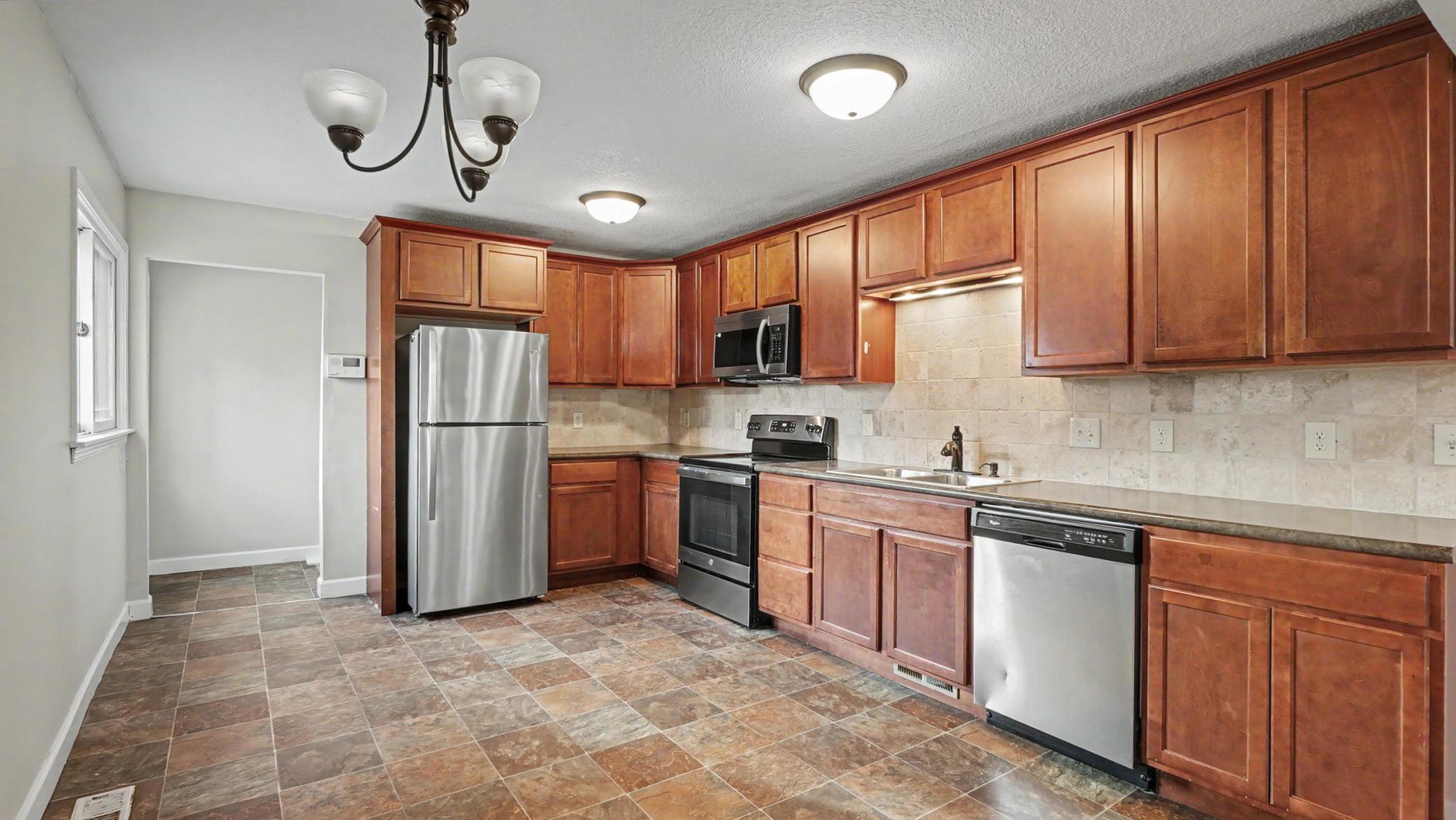 View of Residential at 6516 16th Avenue, Richfield MN 55423, Richfield (13 of 79) - Mike Wilen | Minnesota Team Real Estate