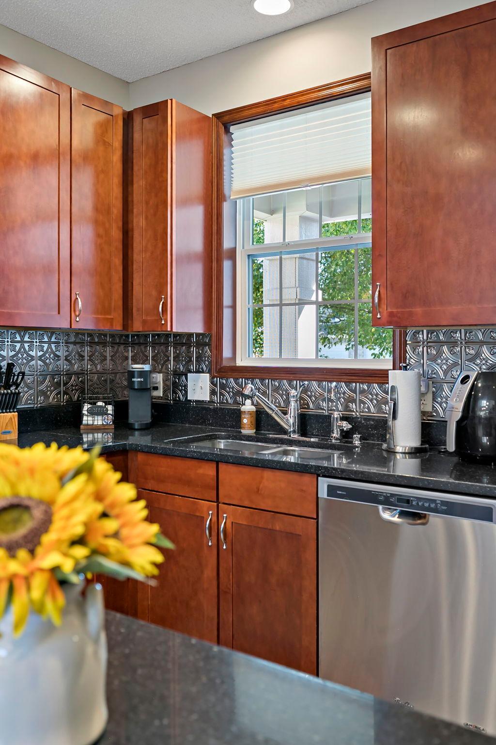 View of Residential at 18062 Kindred Court, Lakeville MN 55044, Lakeville (12 of 31) - Mike Wilen | Minnesota Team Real Estate