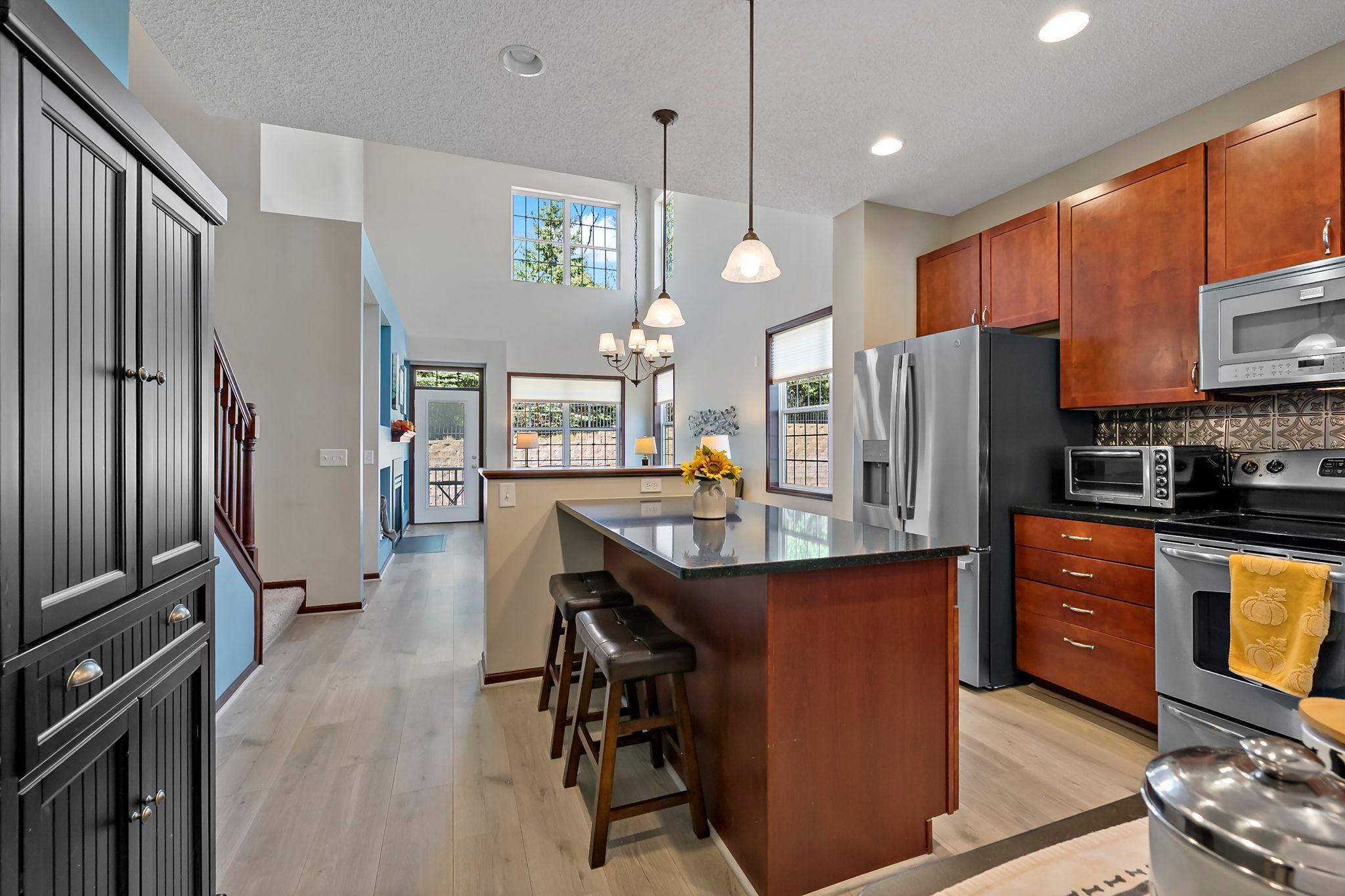 View of Residential at 18062 Kindred Court, Lakeville MN 55044, Lakeville (13 of 31) - Mike Wilen | Minnesota Team Real Estate