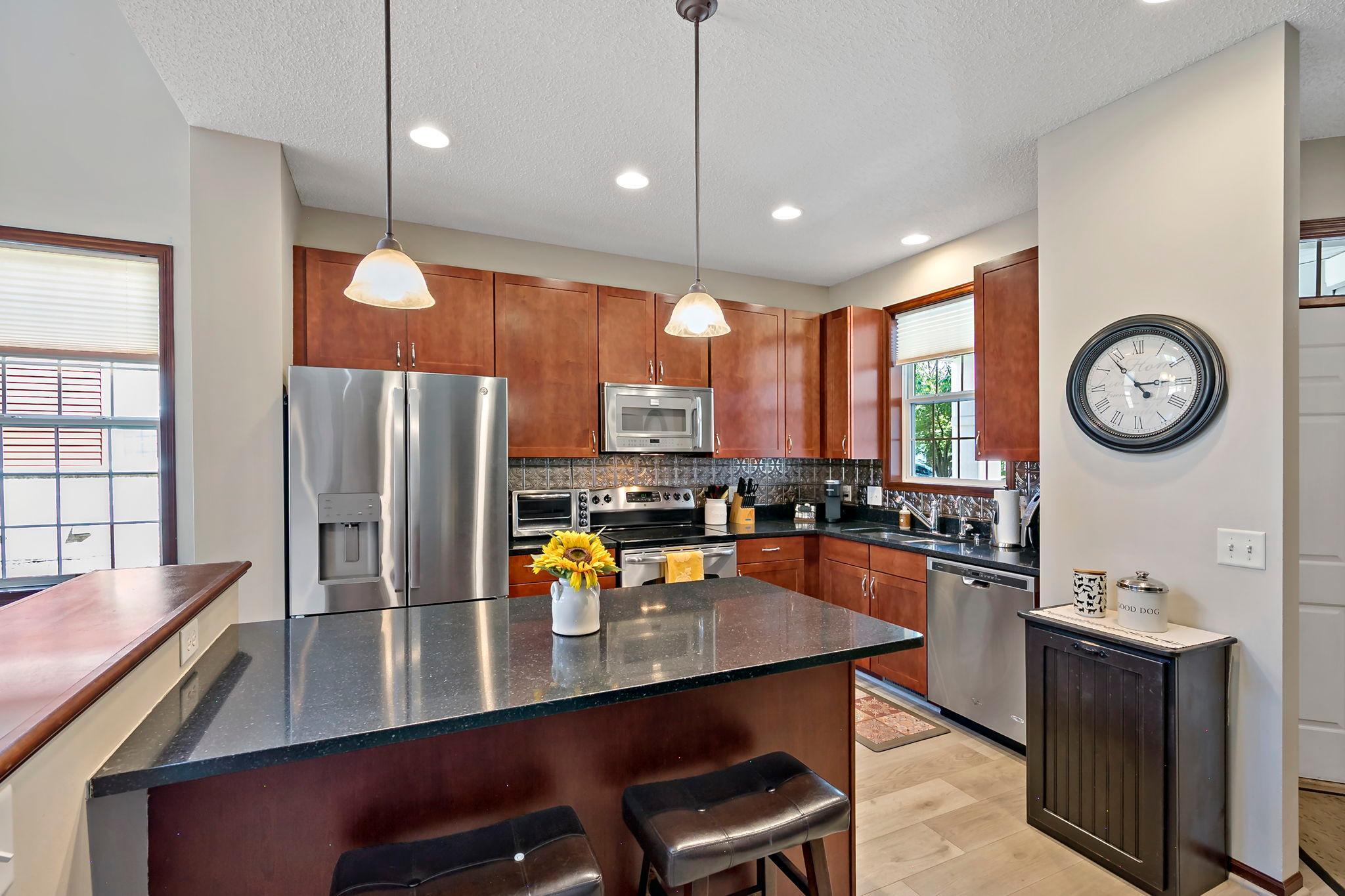 View of Residential at 18062 Kindred Court, Lakeville MN 55044, Lakeville (17 of 31) - Mike Wilen | Minnesota Team Real Estate