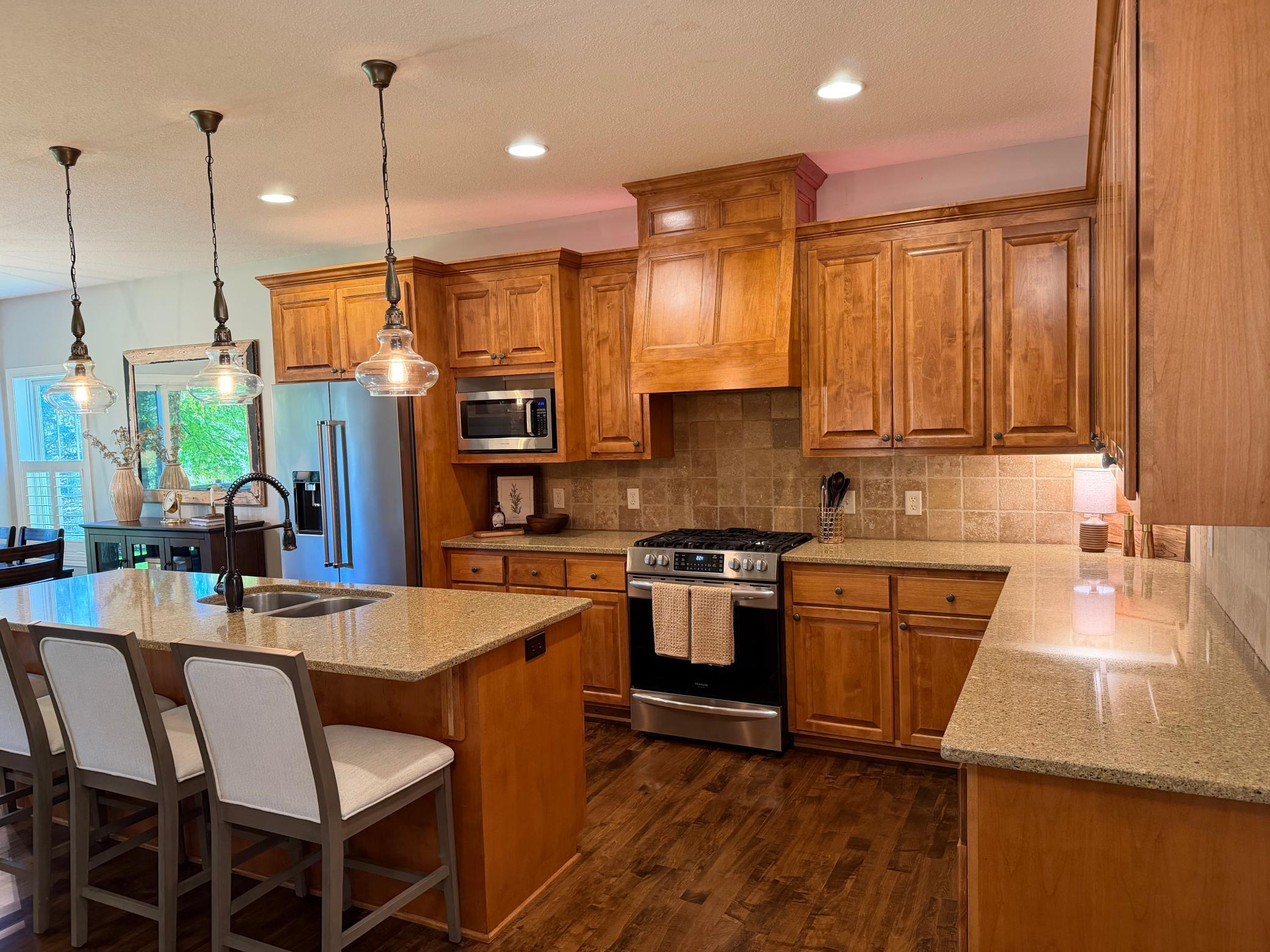 View of Residential at 11605 Ivywood Trail, Woodbury MN 55129, Woodbury (6 of 49) - Mike Wilen | Minnesota Team Real Estate