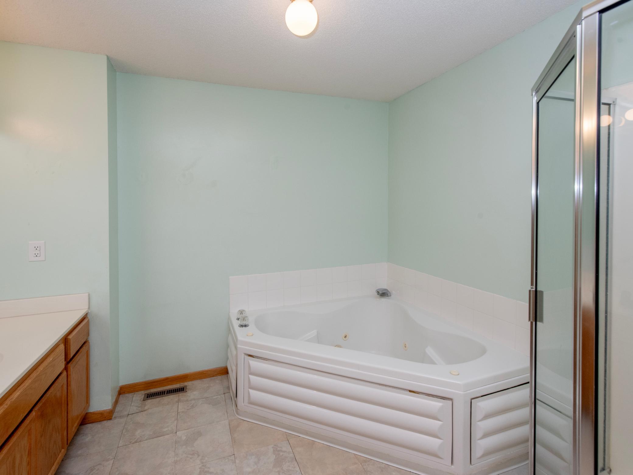 View of Residential at 9175 Troon Court, Woodbury MN 55125, Woodbury (22 of 26) - Mike Wilen | Minnesota Team Real Estate