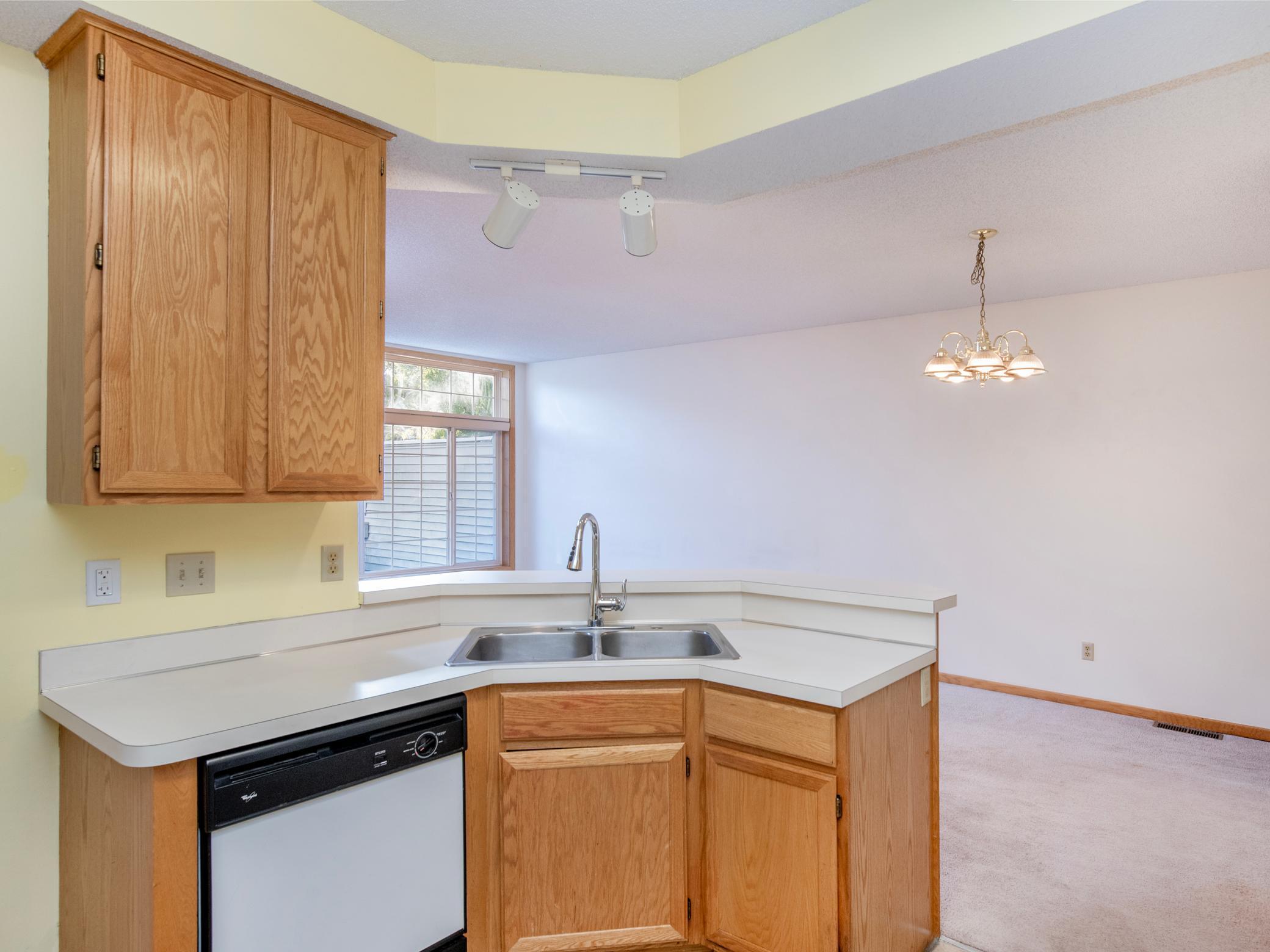 View of Residential at 9175 Troon Court, Woodbury MN 55125, Woodbury (13 of 26) - Mike Wilen | Minnesota Team Real Estate