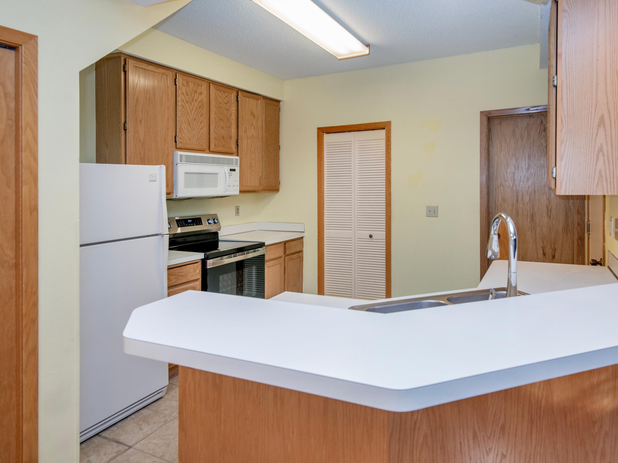 View of Residential at 9175 Troon Court, Woodbury MN 55125, Woodbury (10 of 26) - Mike Wilen | Minnesota Team Real Estate