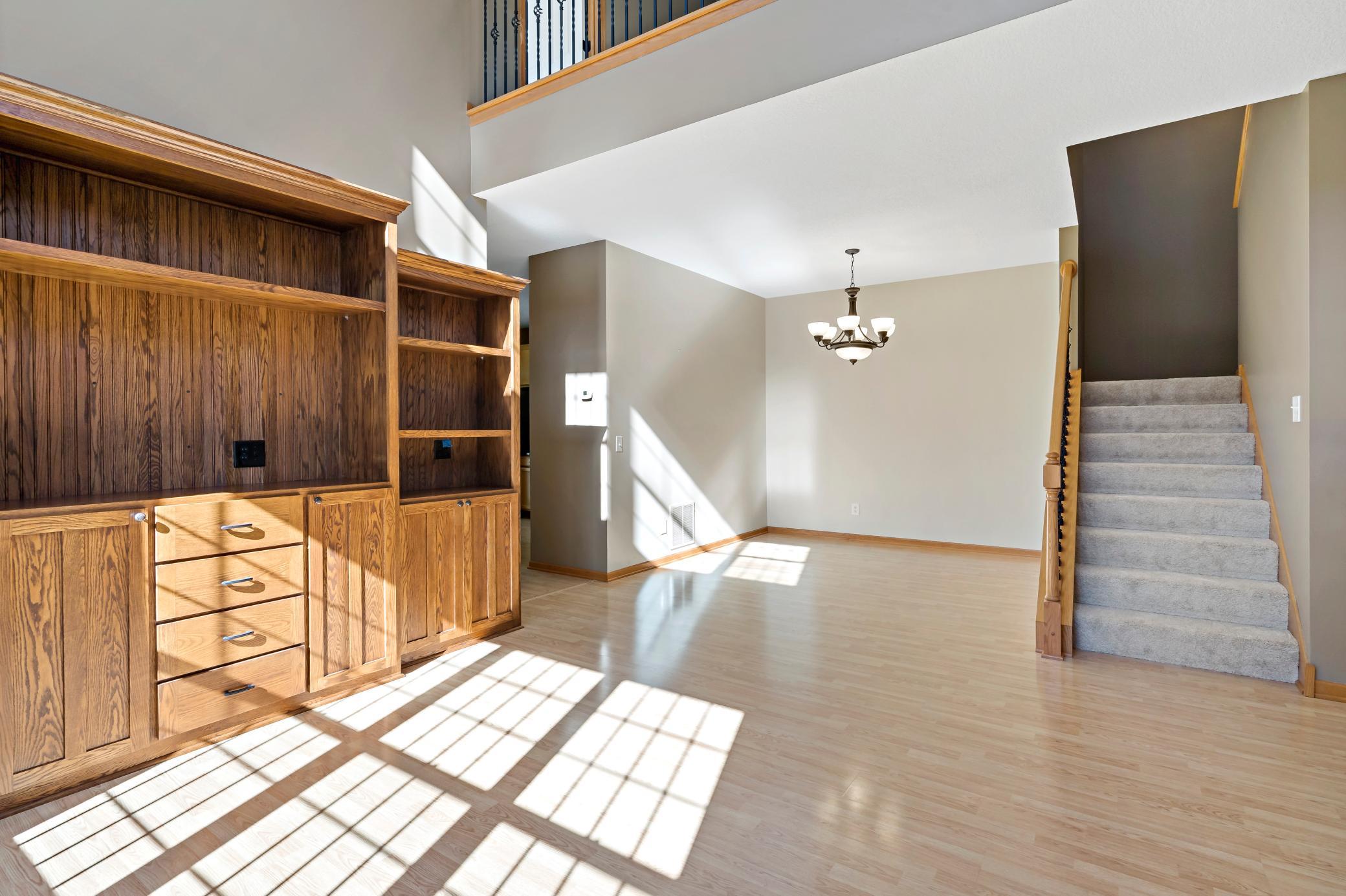View of Residential at 18043 Kindred Court, Lakeville MN 55044, Lakeville (5 of 32) - Mike Wilen | Minnesota Team Real Estate