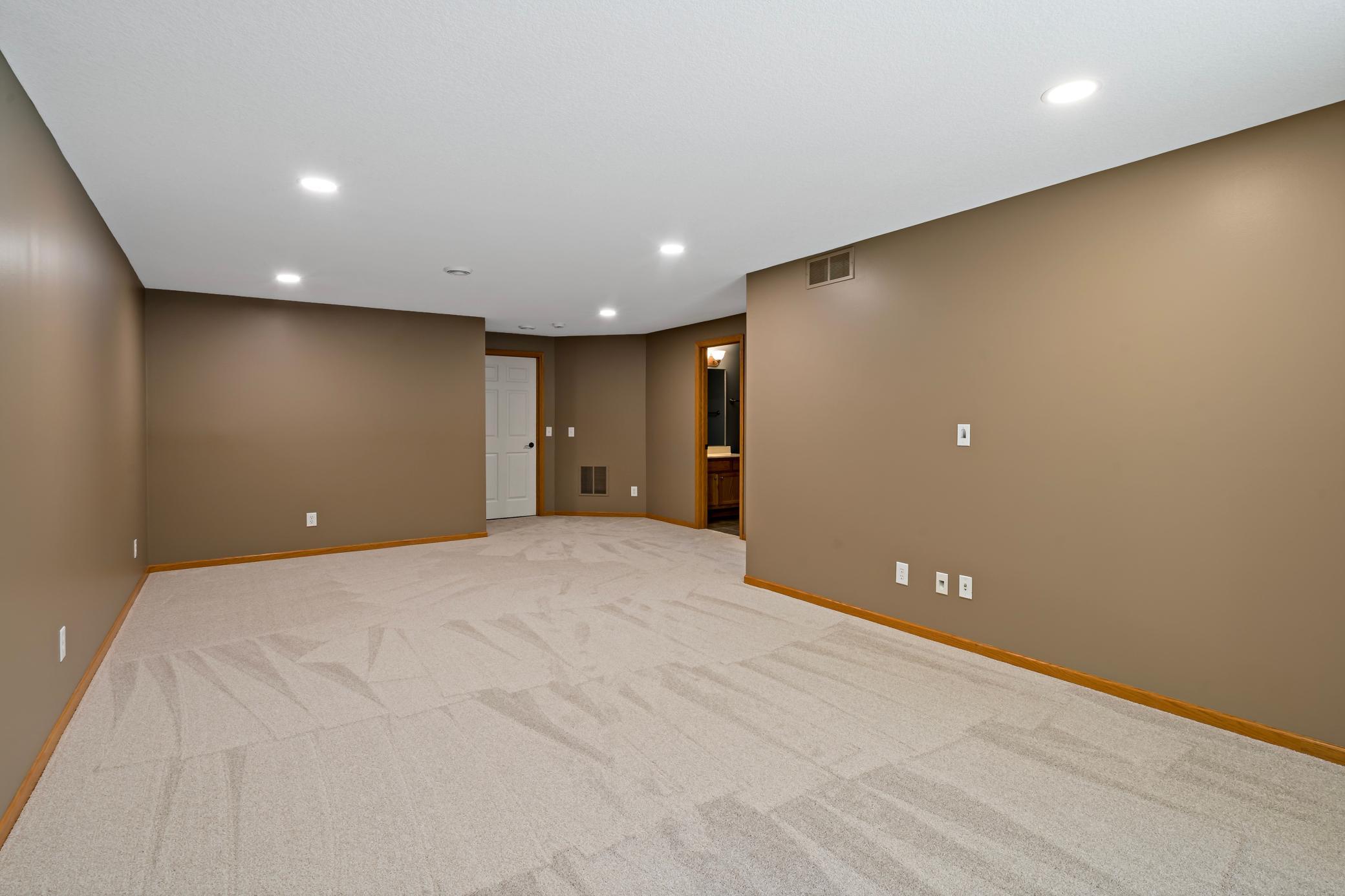 View of Residential at 18043 Kindred Court, Lakeville MN 55044, Lakeville (24 of 32) - Mike Wilen | Minnesota Team Real Estate