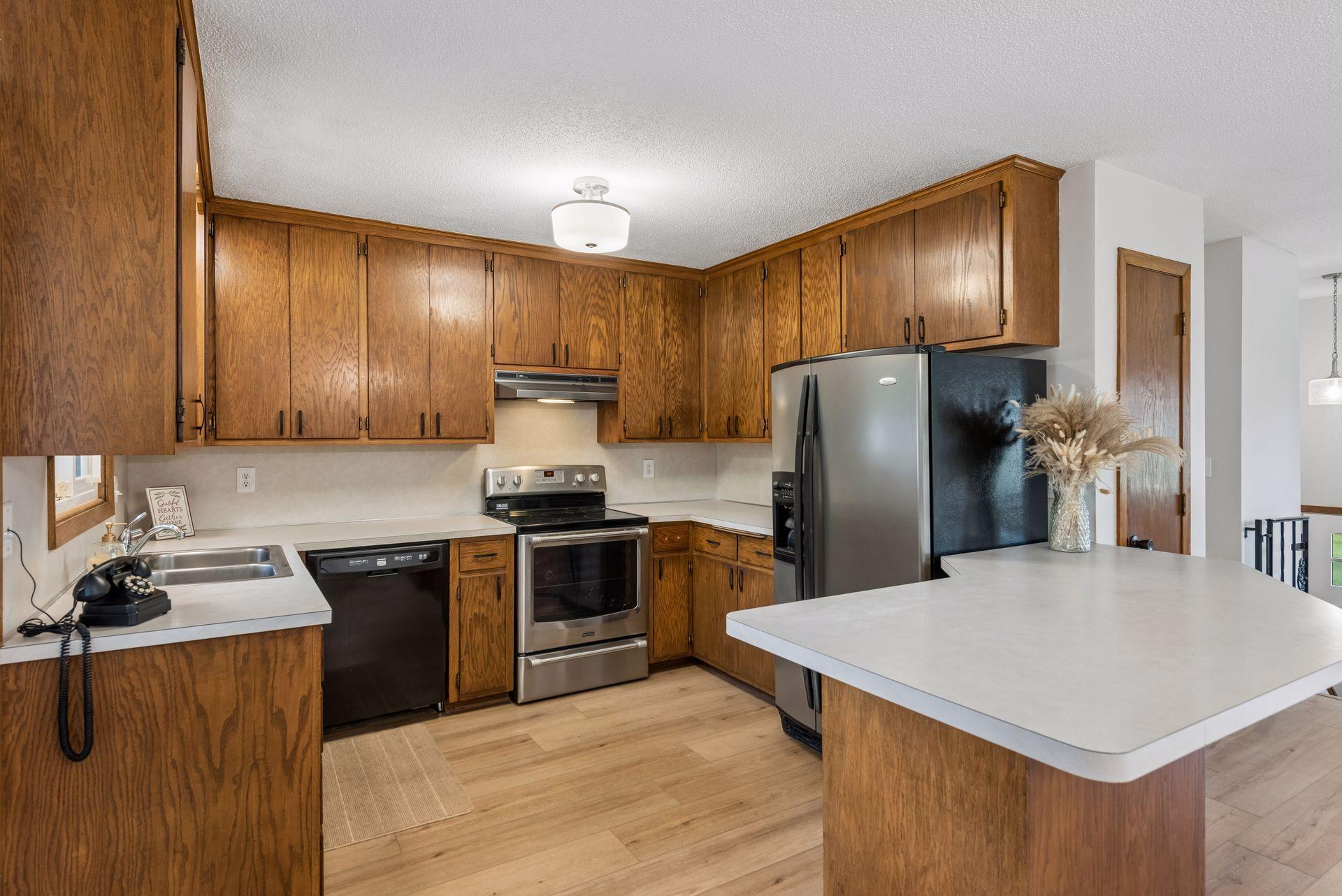 View of Residential at 3548 Edgerton Street, Vadnais Heights MN 55127, Vadnais Heights (11 of 23) - Mike Wilen | Minnesota Team Real Estate