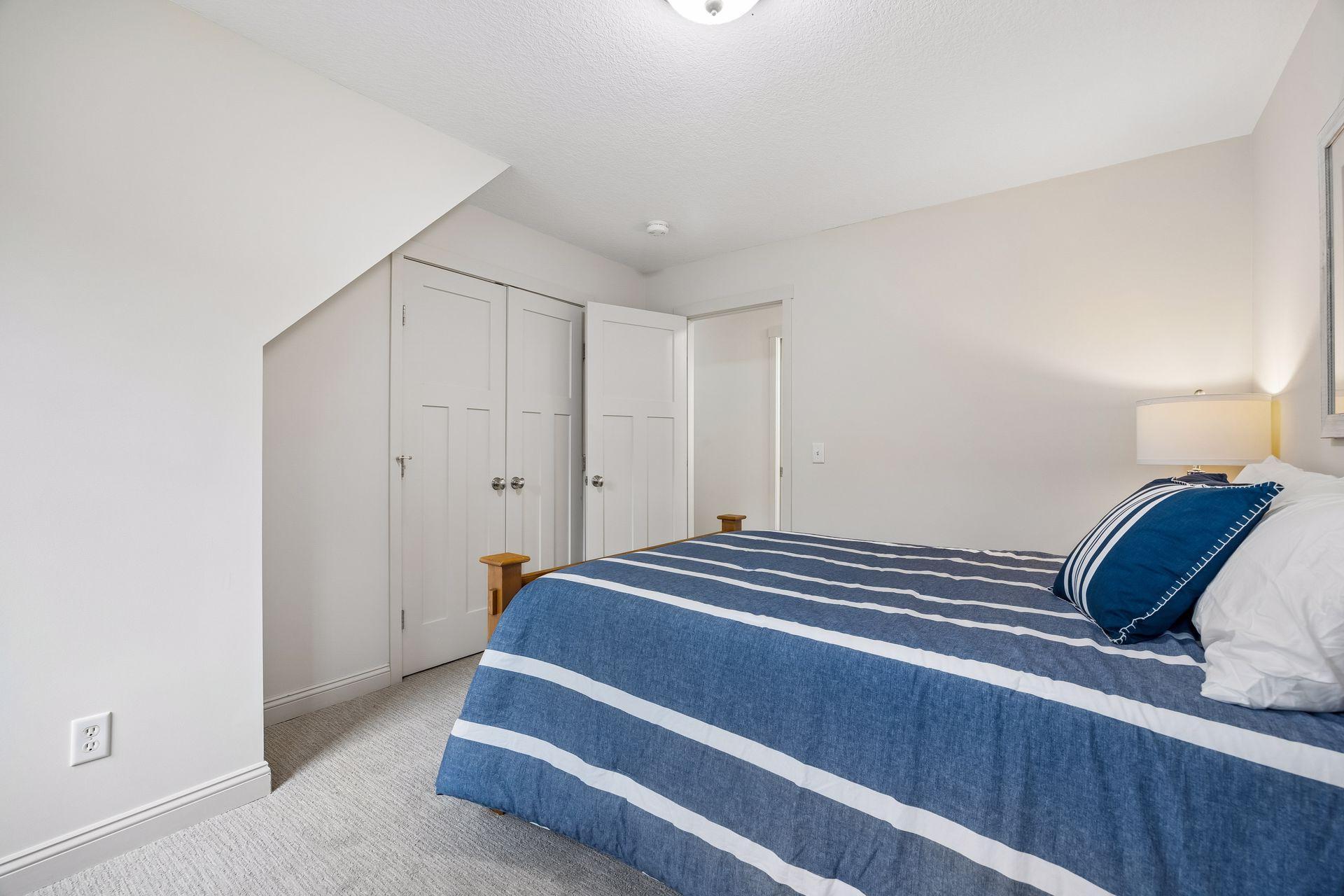 View of Residential at 18930 Azure Road, Deephaven MN 55391, Deephaven (54 of 75) - Mike Wilen | Minnesota Team Real Estate