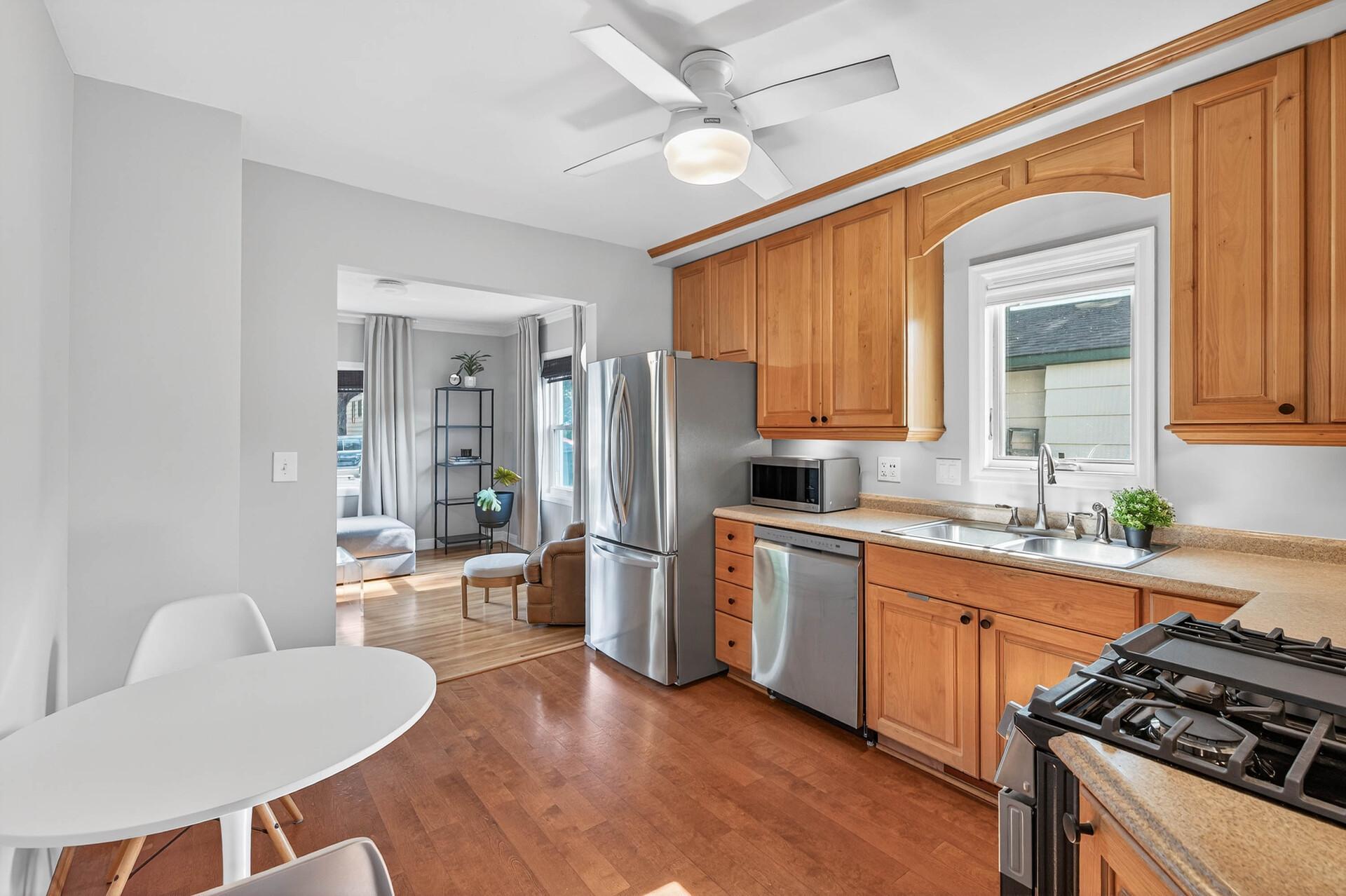 View of Residential at 2908 Brunswick Avenue, Saint Louis Park MN 55416, Saint Louis Park (7 of 33) - Mike Wilen | Minnesota Team Real Estate