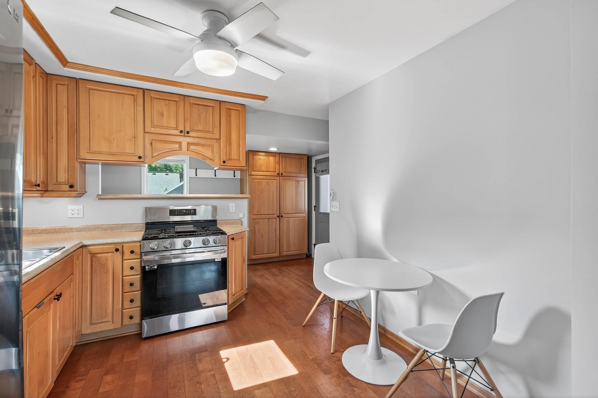 View of Residential at 2908 Brunswick Avenue, Saint Louis Park MN 55416, Saint Louis Park (8 of 33) - Mike Wilen | Minnesota Team Real Estate