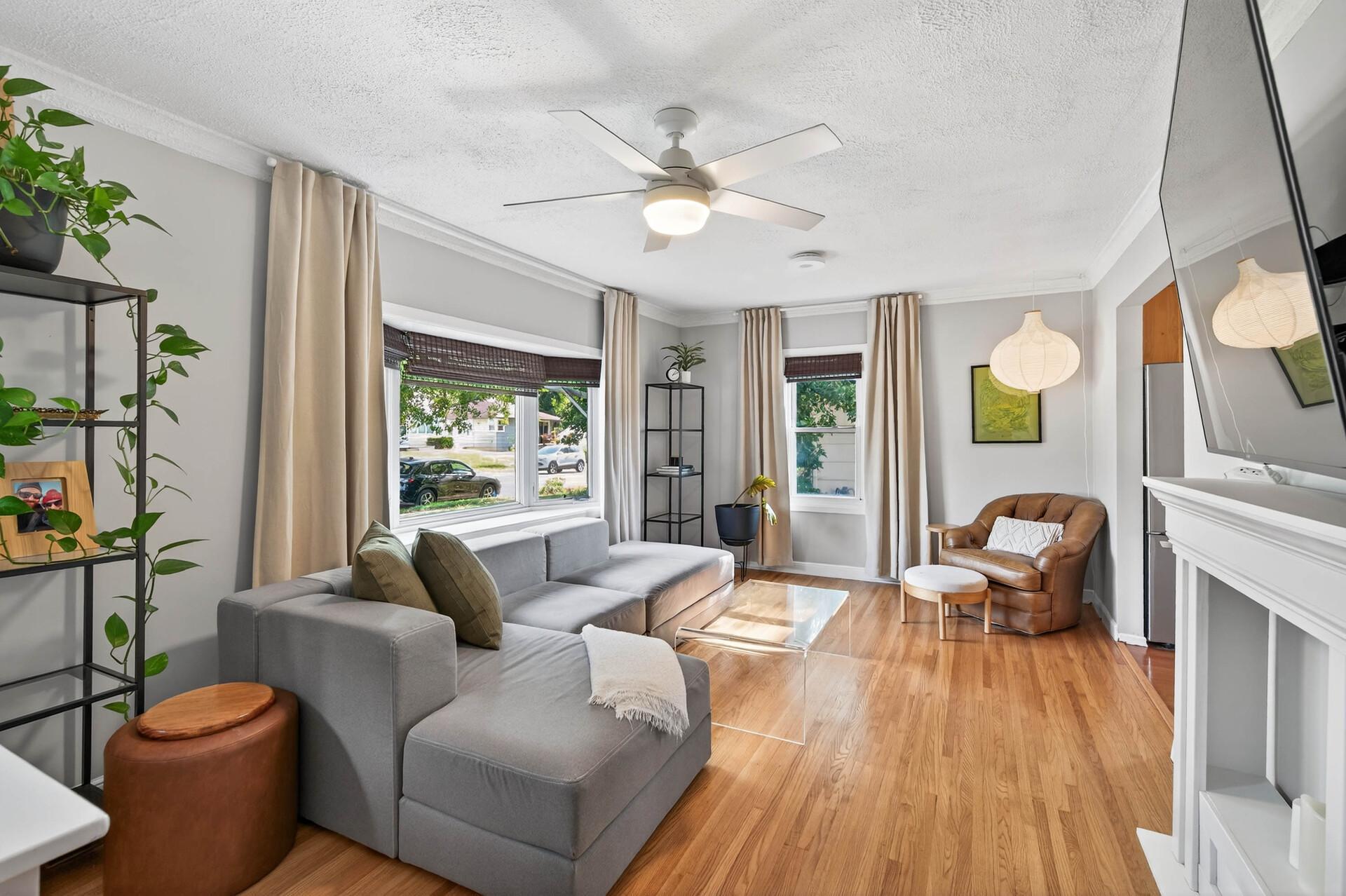 View of Residential at 2908 Brunswick Avenue, Saint Louis Park MN 55416, Saint Louis Park (2 of 33) - Mike Wilen | Minnesota Team Real Estate