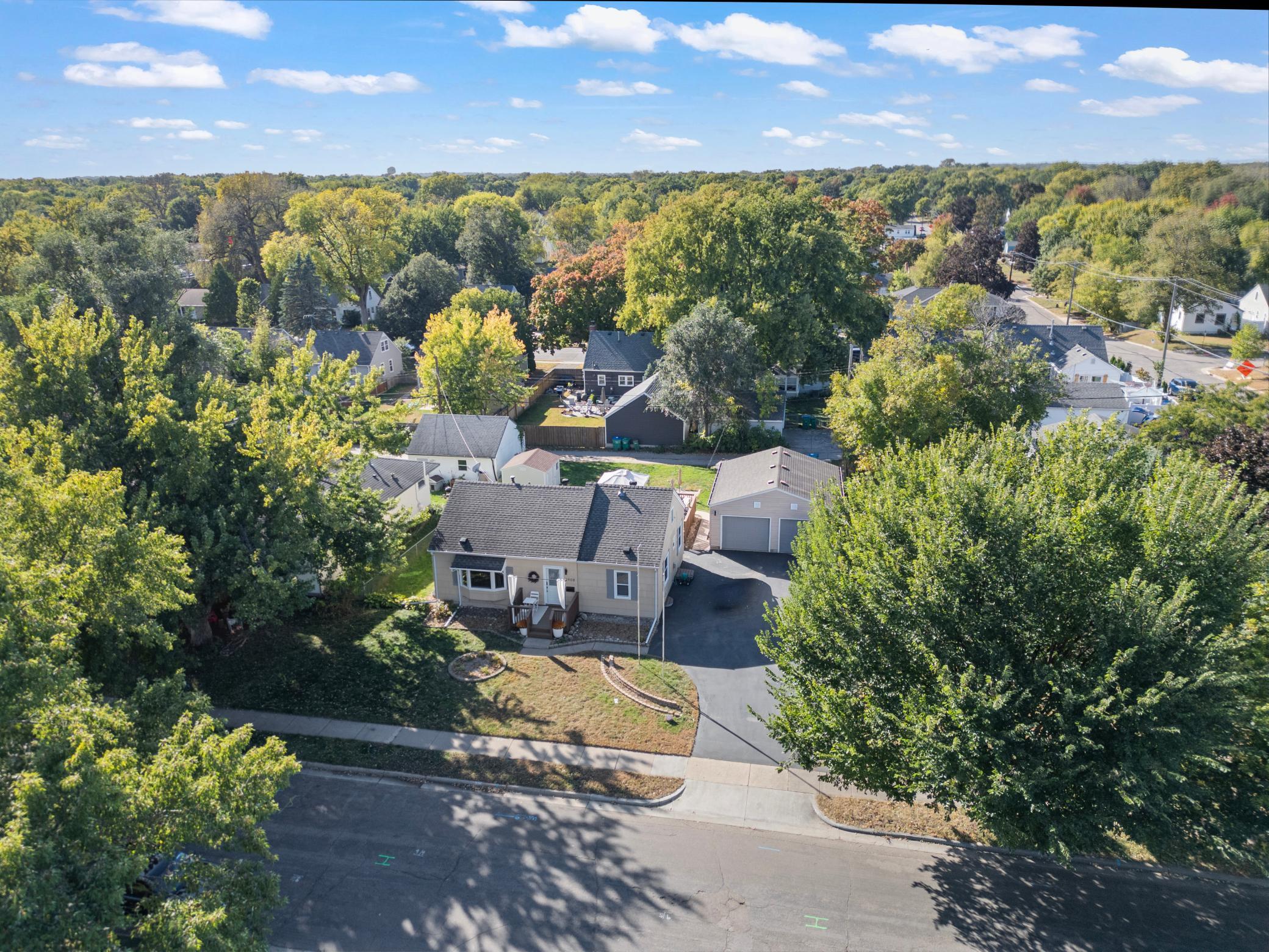 View of Residential at 2908 Brunswick Avenue, Saint Louis Park MN 55416, Saint Louis Park (22 of 33) - Mike Wilen | Minnesota Team Real Estate