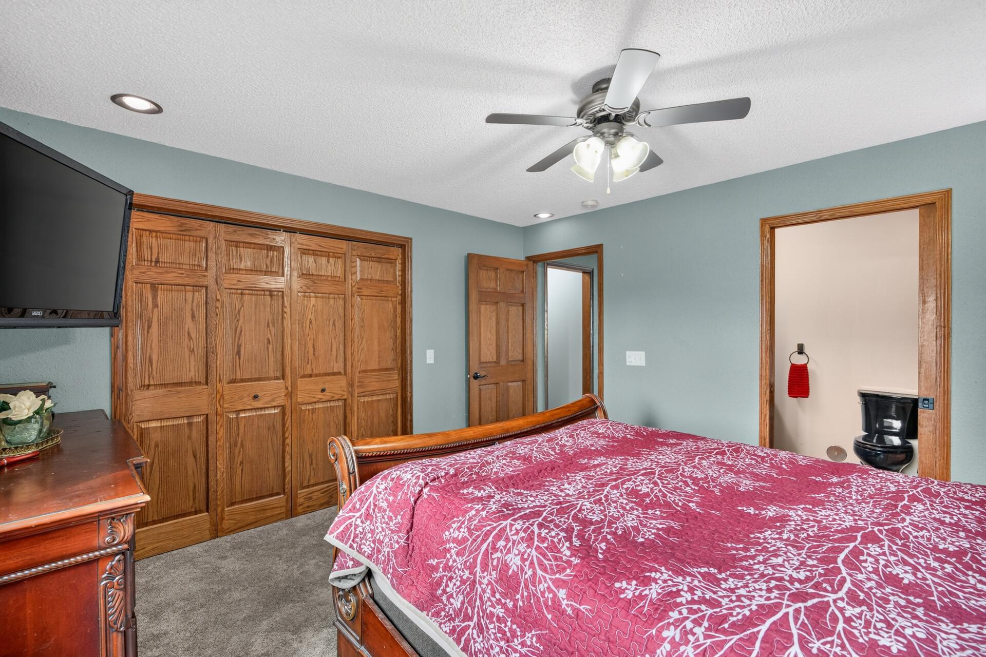 View of Residential at 37838 Hawthorne Avenue, North Branch MN 55056, North Branch (37 of 48) - Mike Wilen | Minnesota Team Real Estate