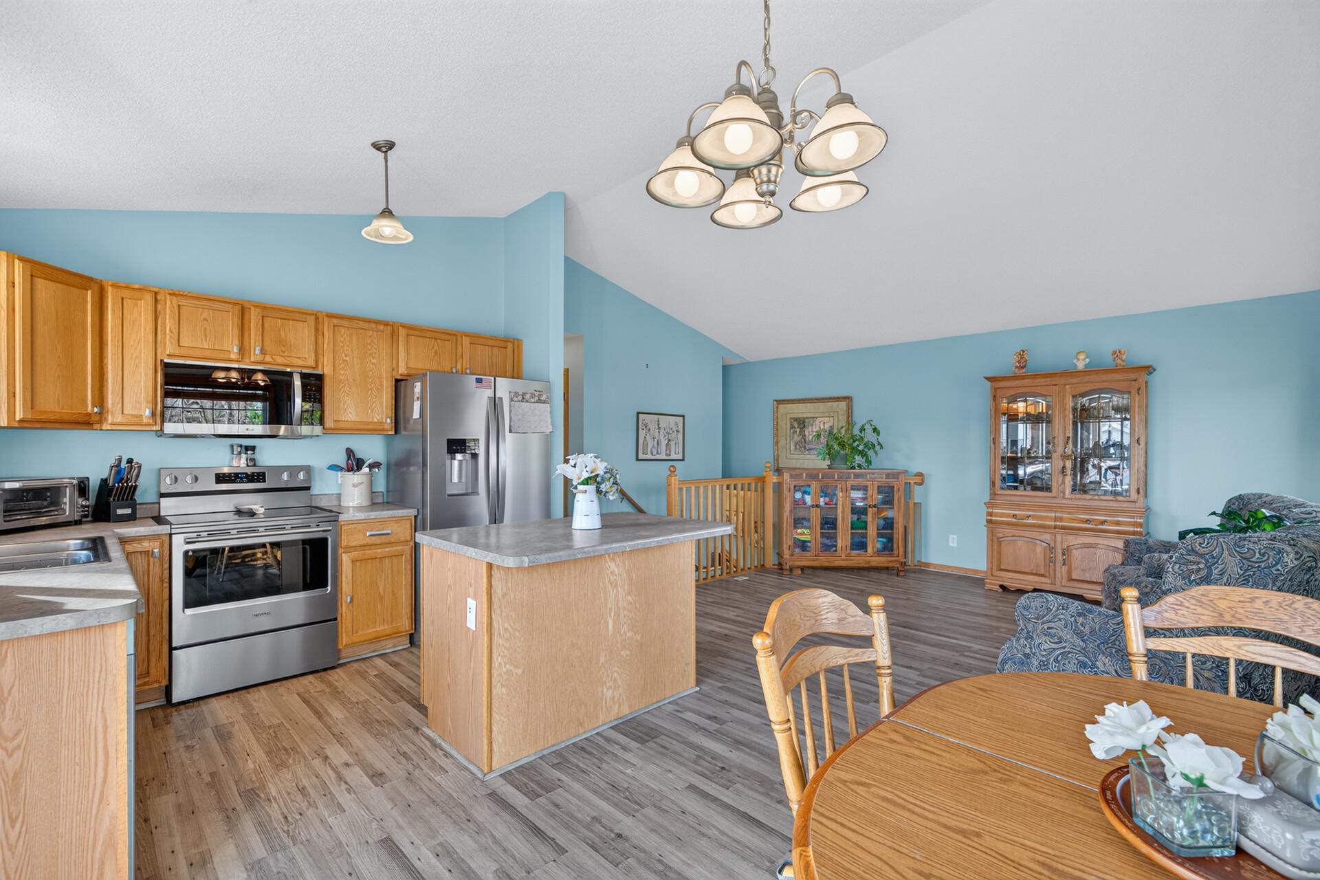 View of Residential at 37838 Hawthorne Avenue, North Branch MN 55056, North Branch (13 of 48) - Mike Wilen | Minnesota Team Real Estate