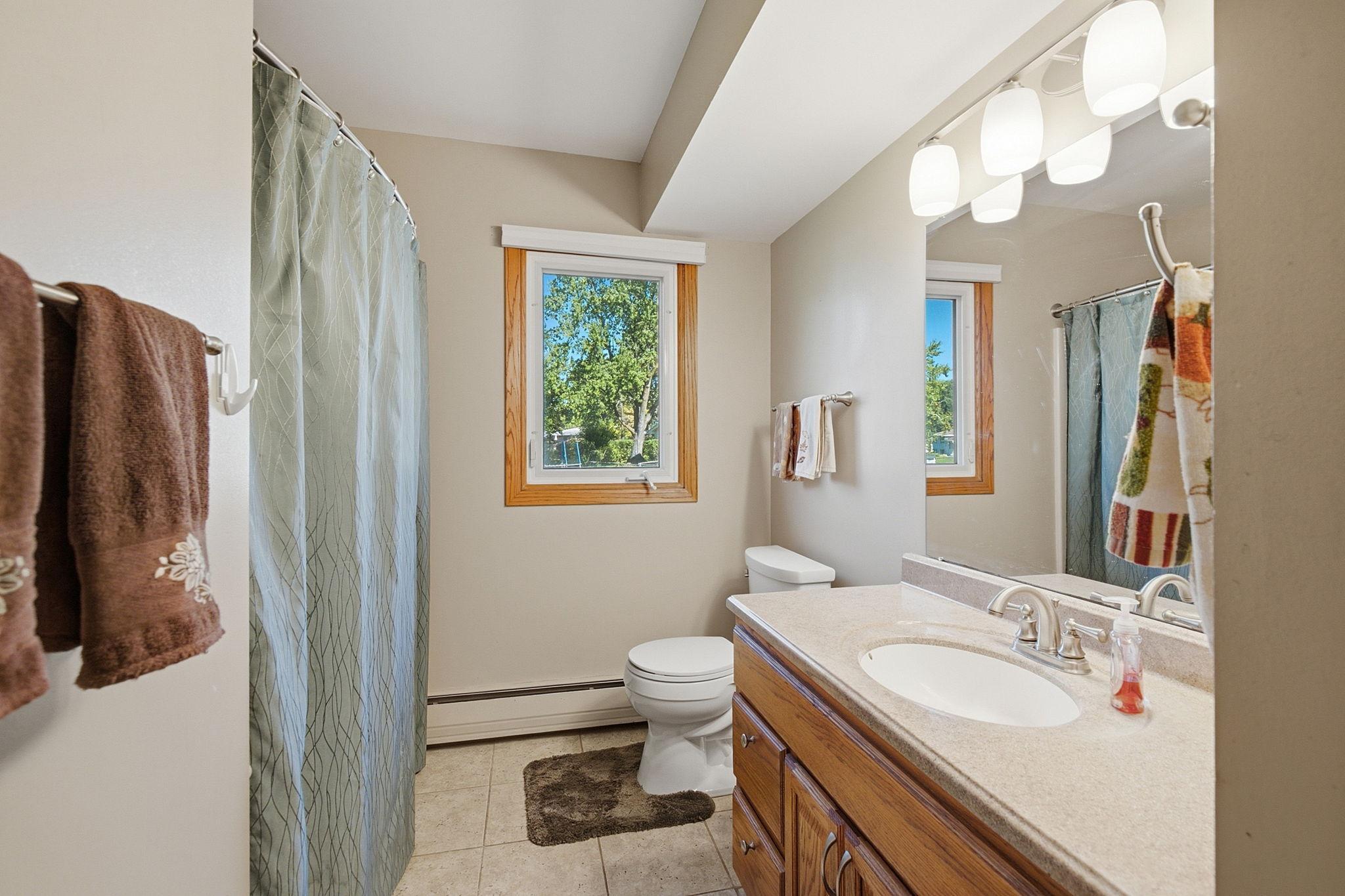 View of Residential at 2128 Shale Lane, Eagan MN 55122, Eagan (19 of 49) - Mike Wilen | Minnesota Team Real Estate