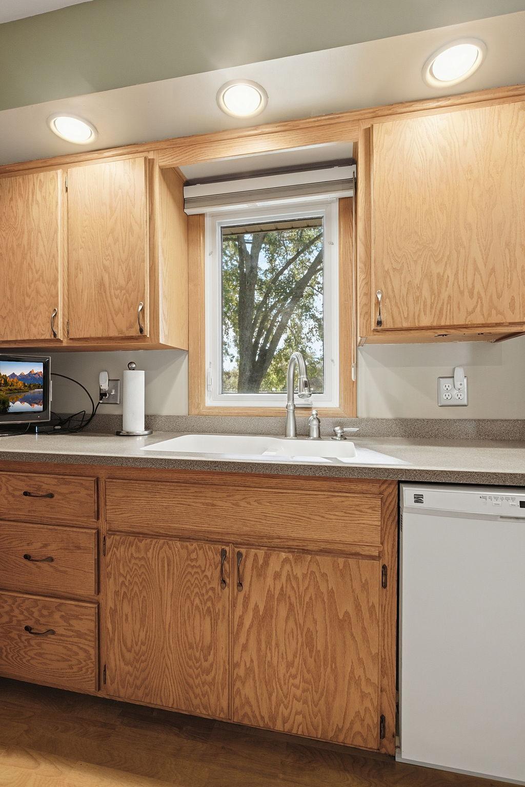 View of Residential at 2128 Shale Lane, Eagan MN 55122, Eagan (12 of 49) - Mike Wilen | Minnesota Team Real Estate
