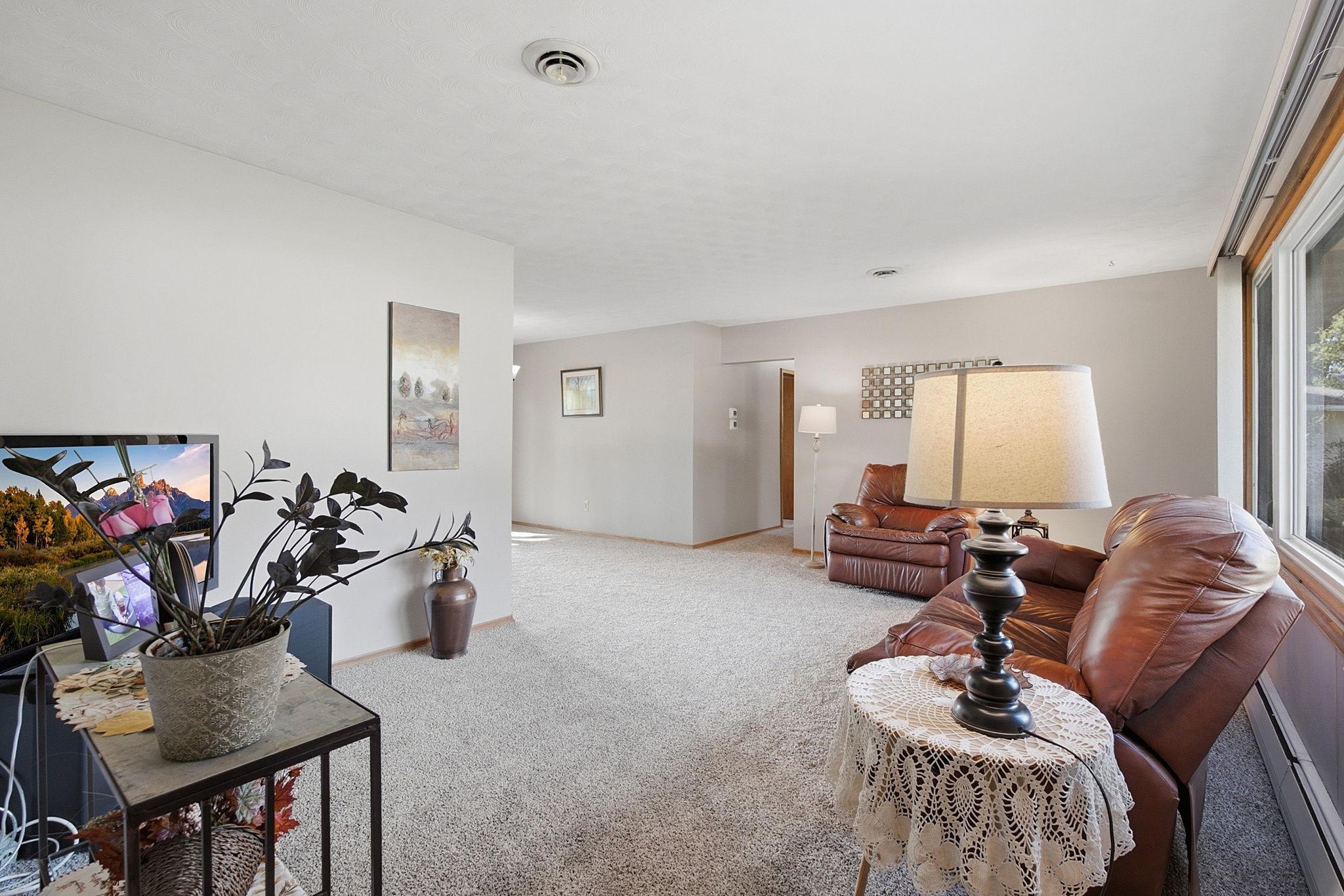 View of Residential at 2128 Shale Lane, Eagan MN 55122, Eagan (3 of 49) - Mike Wilen | Minnesota Team Real Estate