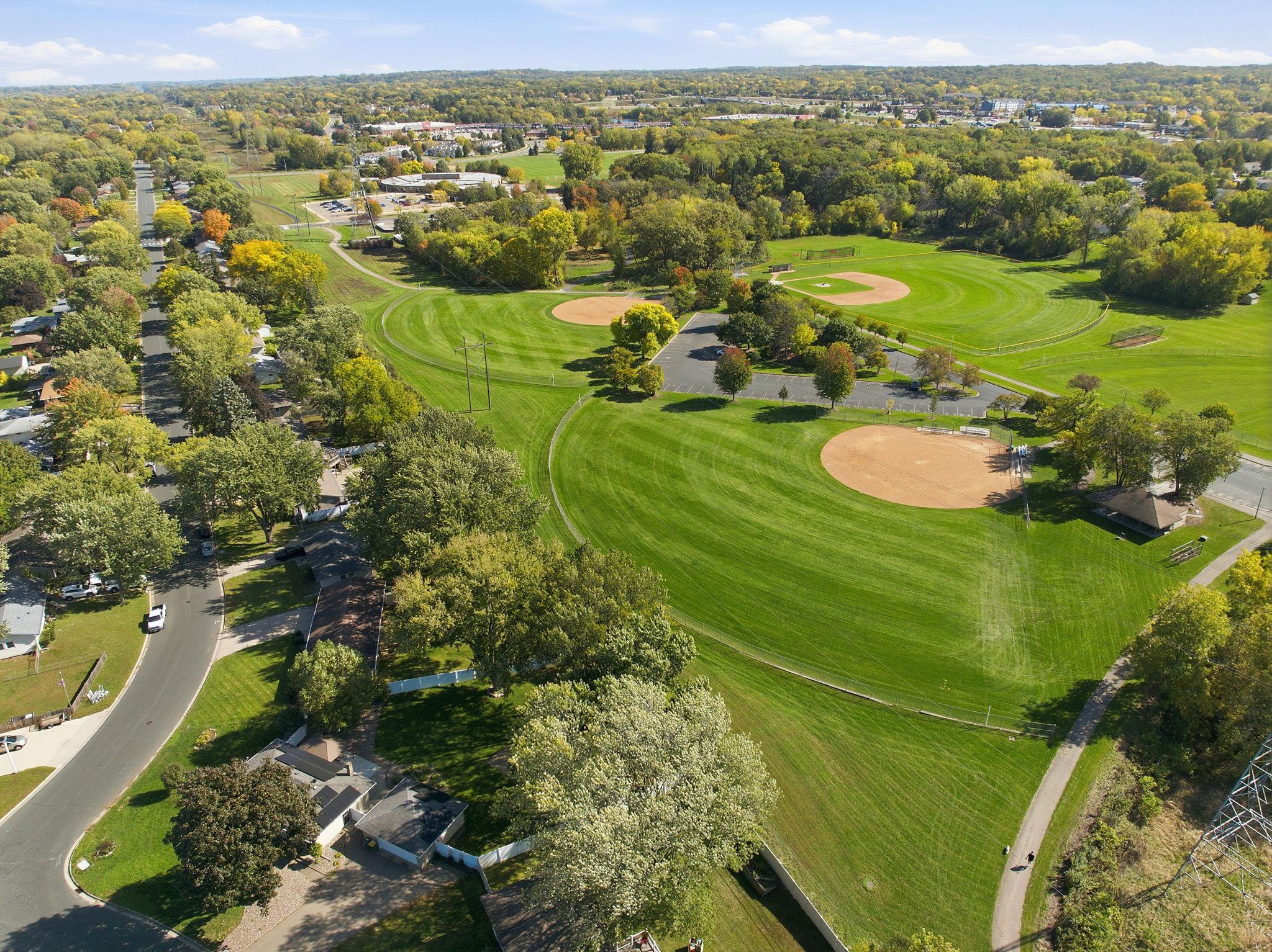 View of Residential at 2128 Shale Lane, Eagan MN 55122, Eagan (43 of 49) - Mike Wilen | Minnesota Team Real Estate