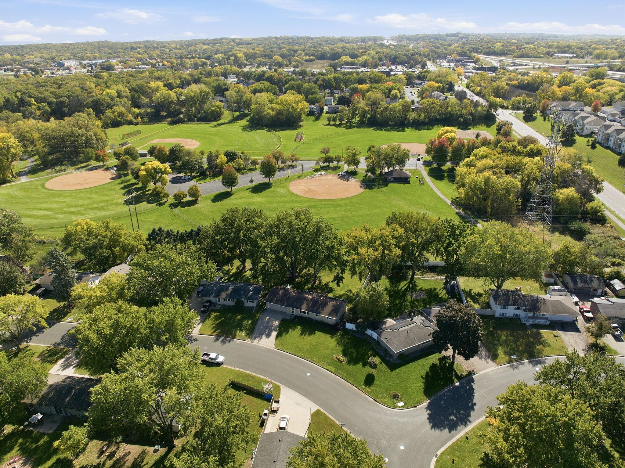 View of Residential at 2128 Shale Lane, Eagan MN 55122, Eagan (42 of 49) - Mike Wilen | Minnesota Team Real Estate