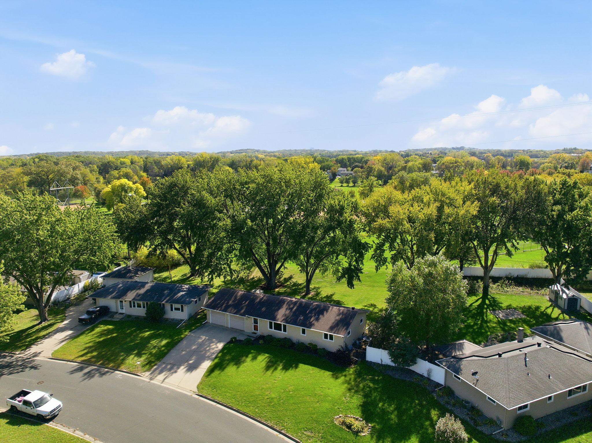 View of Residential at 2128 Shale Lane, Eagan MN 55122, Eagan (39 of 49) - Mike Wilen | Minnesota Team Real Estate