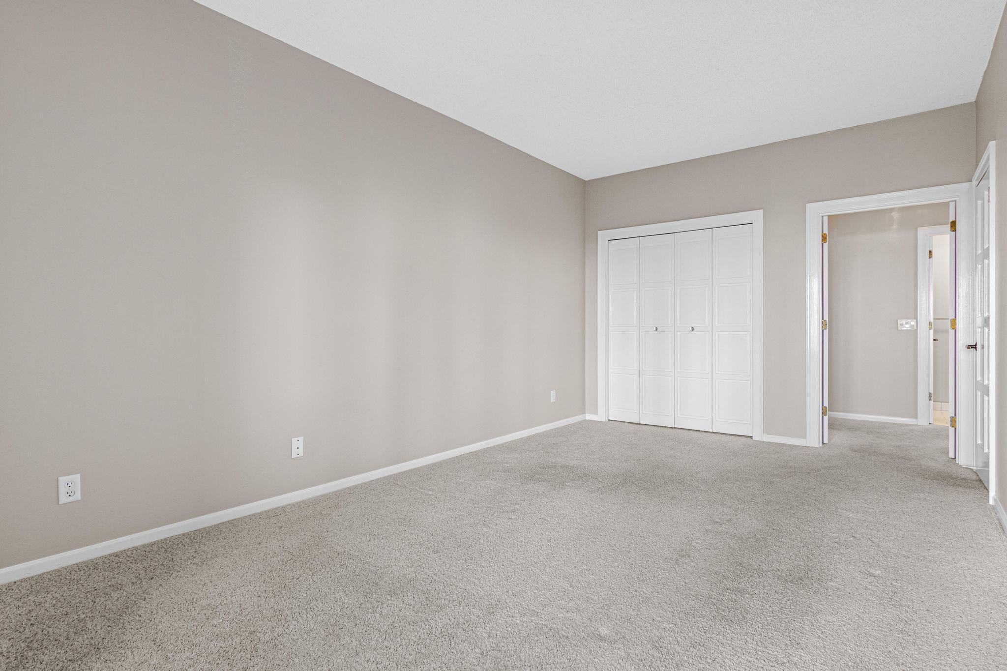 View of Residential at 1235 Yale Place #808, Minneapolis MN 55403, Minneapolis (13 of 17) - Mike Wilen | Minnesota Team Real Estate